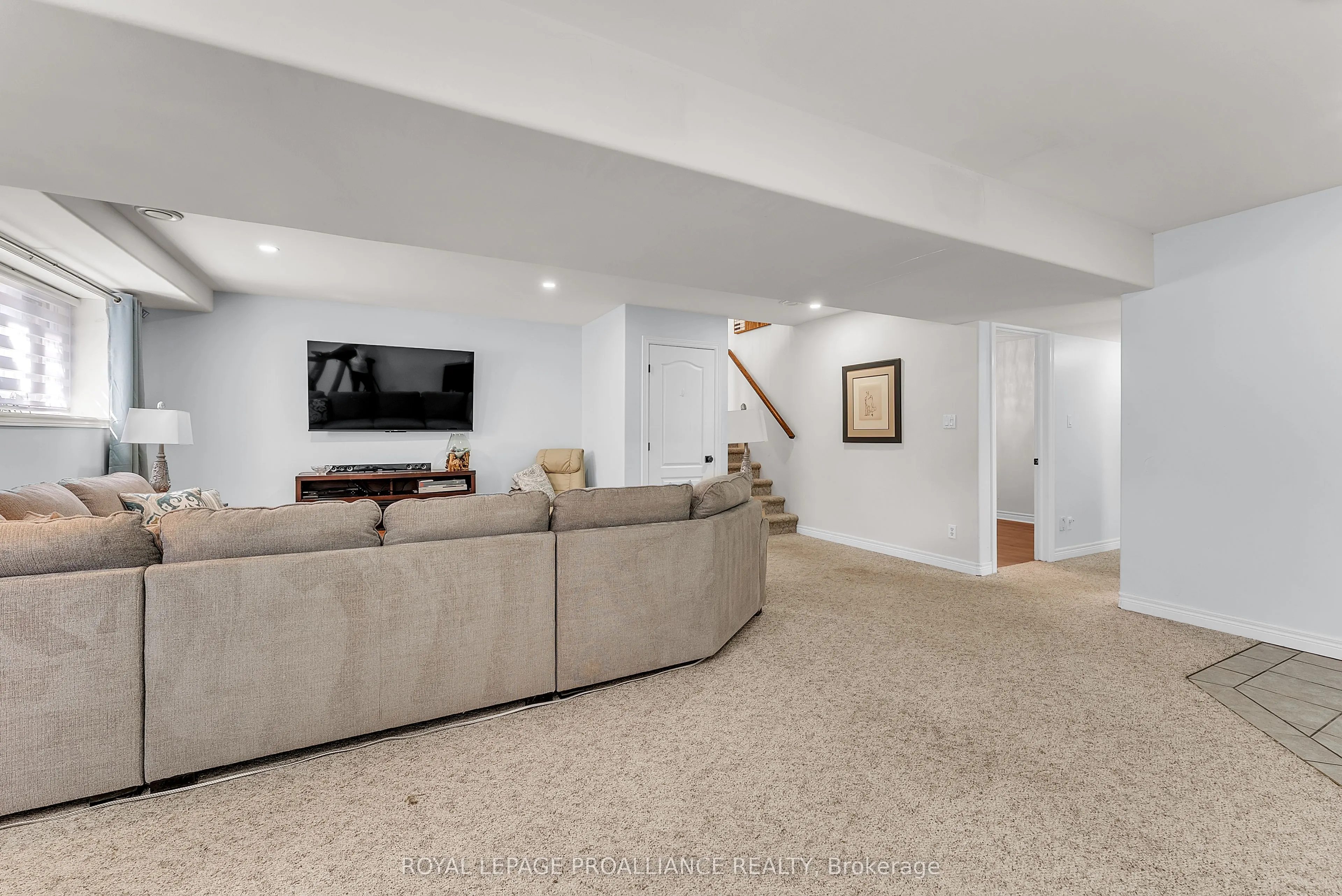 21859 Loyalist Parkway