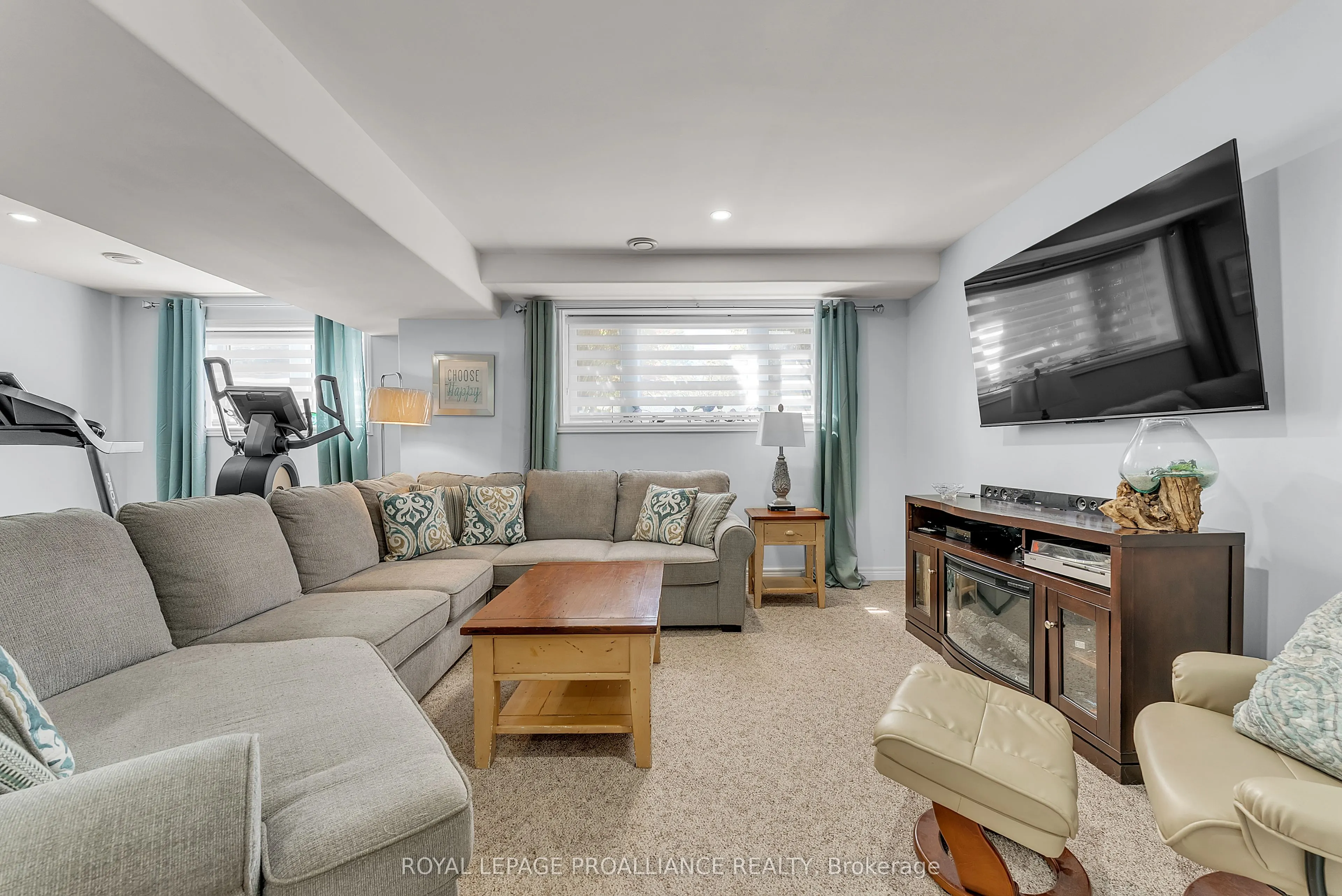 21859 Loyalist Parkway