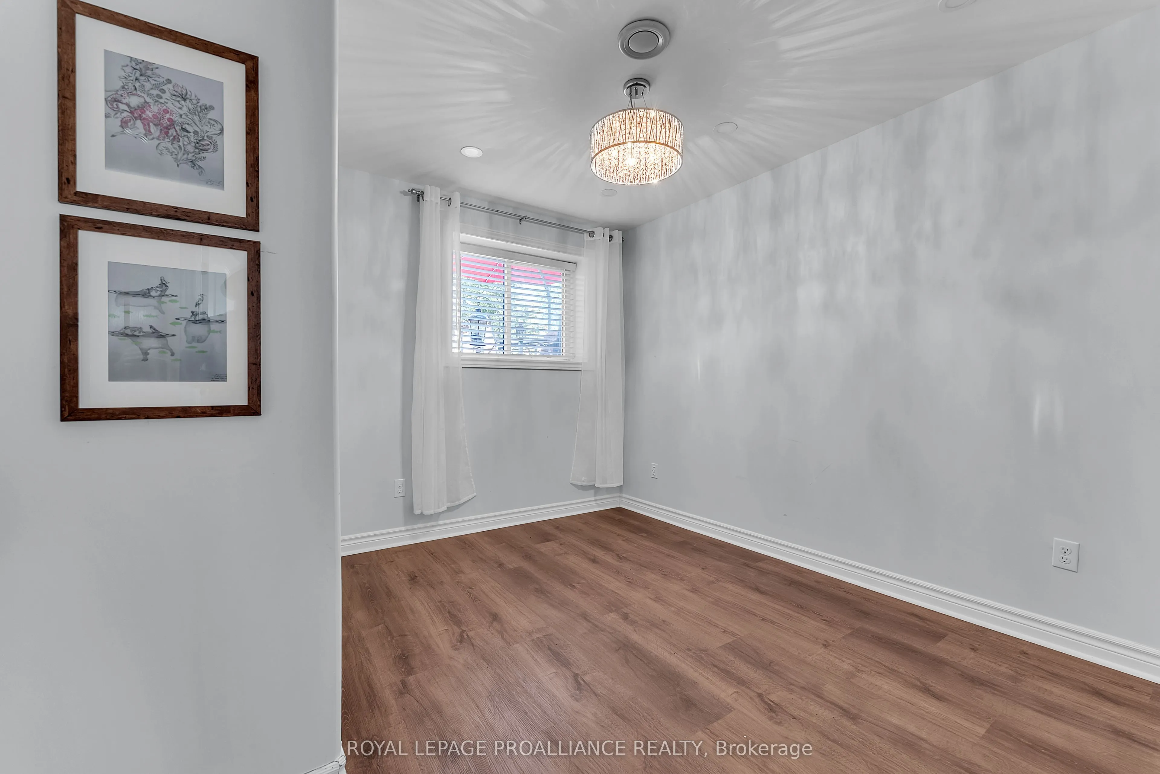 21859 Loyalist Parkway