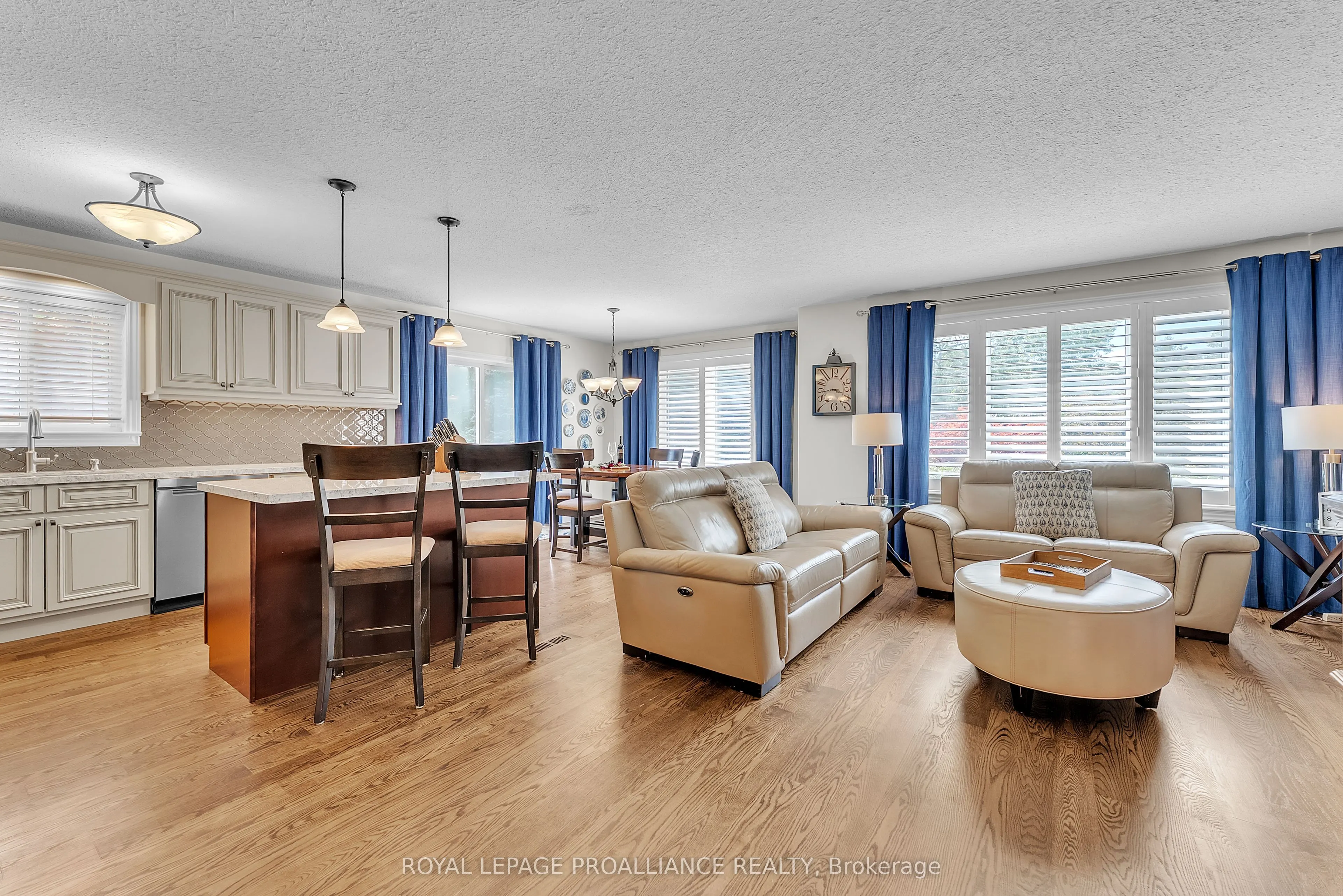 21859 Loyalist Parkway