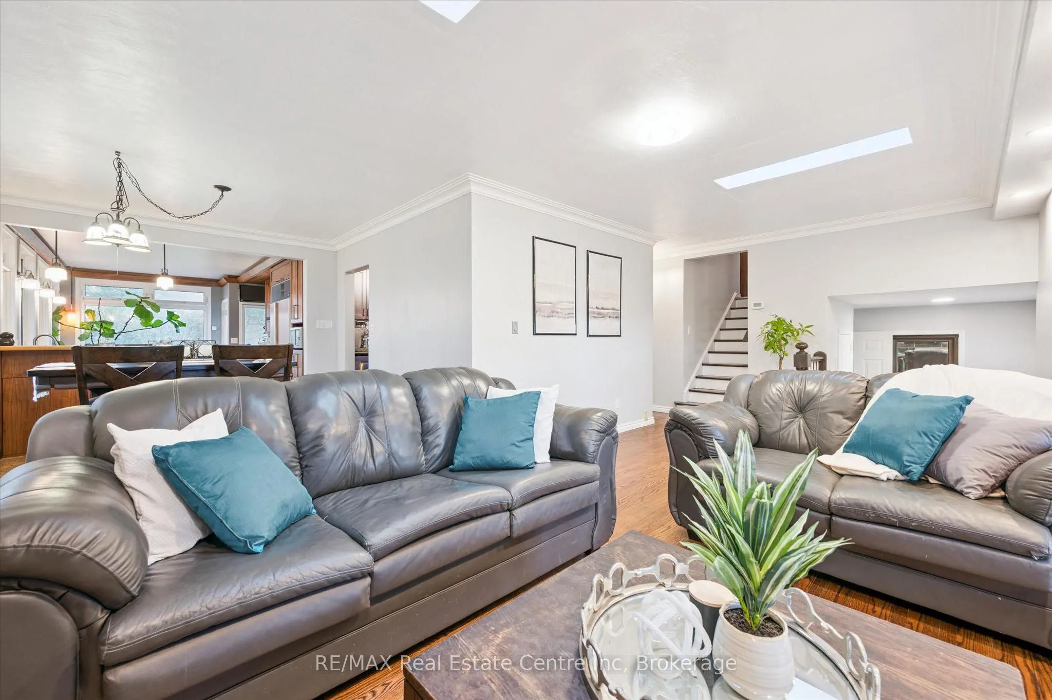 500 WATSON Parkway S