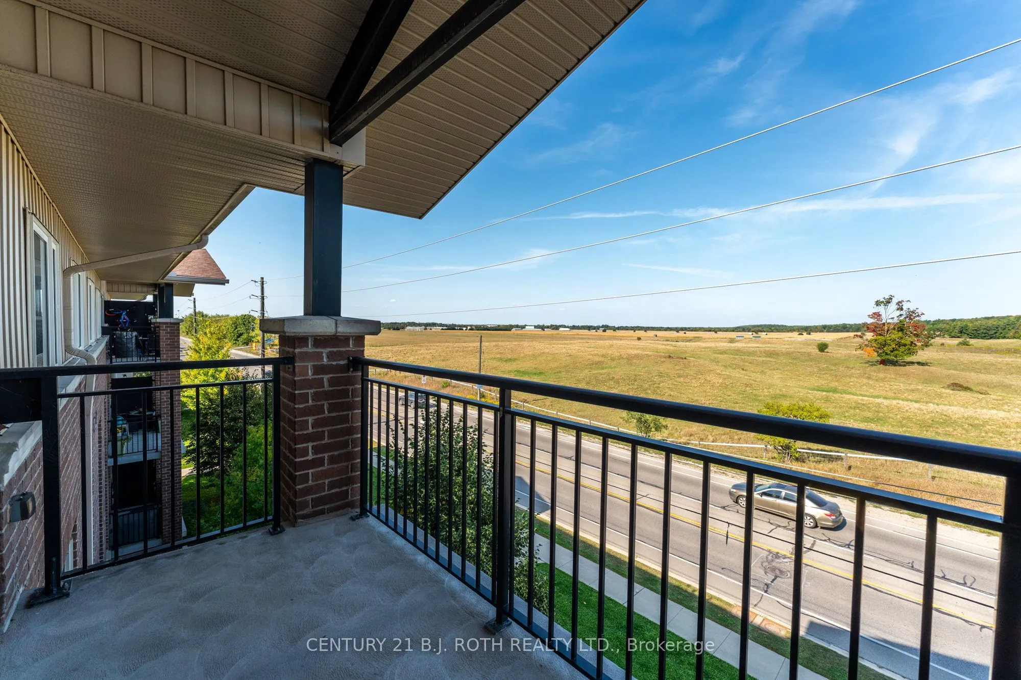 67 Kingsbury Square, #403