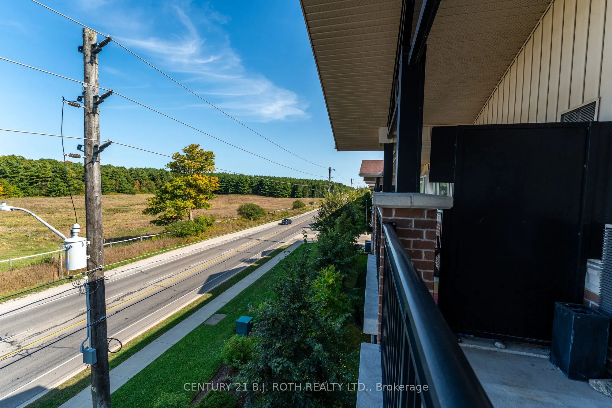 67 Kingsbury Square, #403