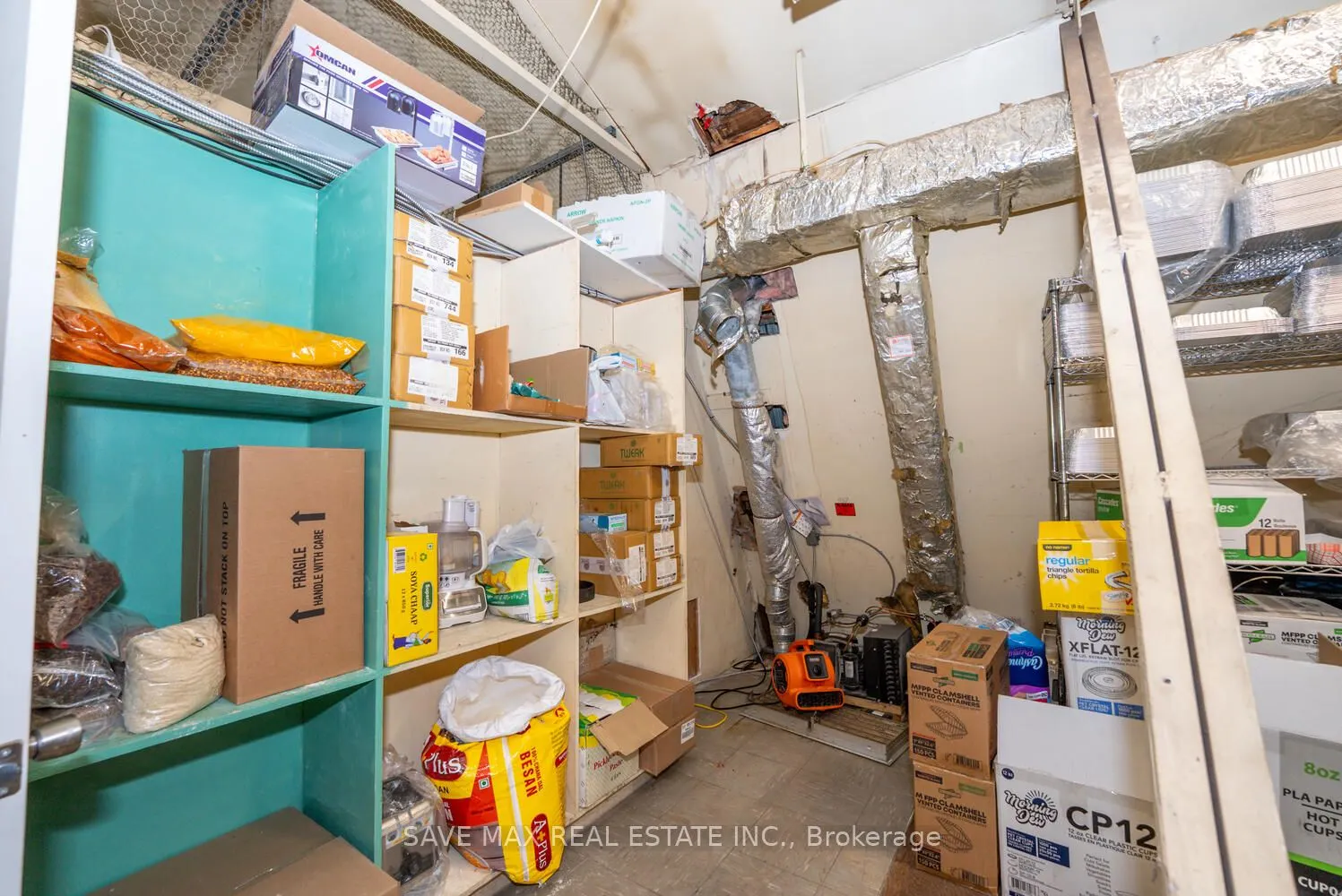 466 Merritt Street, #4