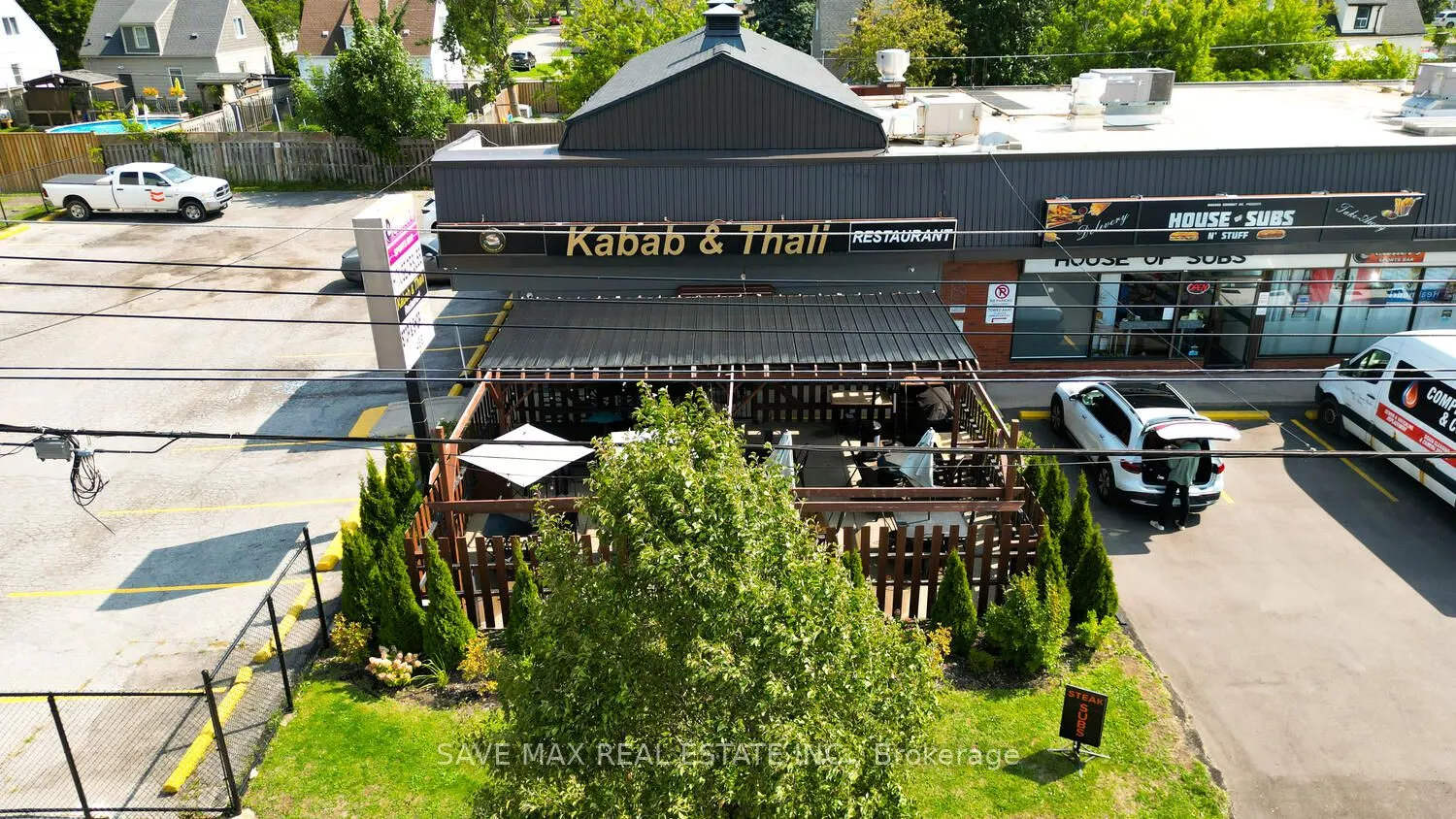 466 Merritt Street, #4