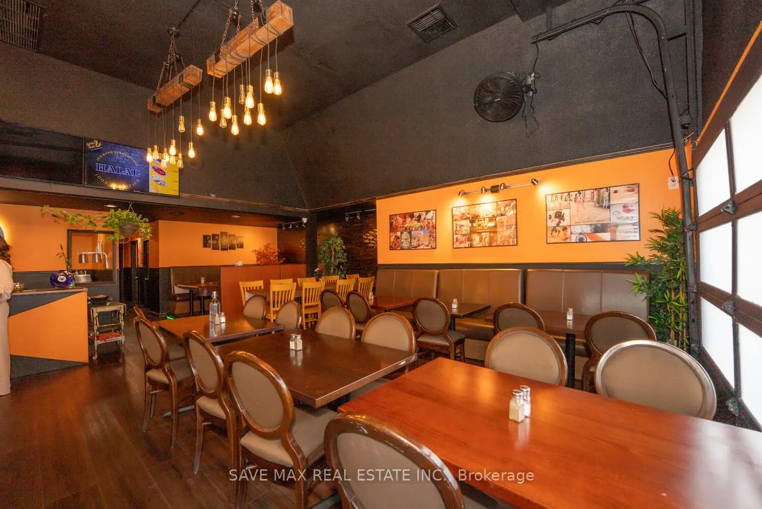 466 Merritt Street, #4