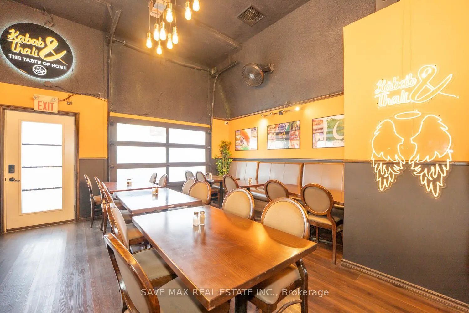 466 Merritt Street, #4