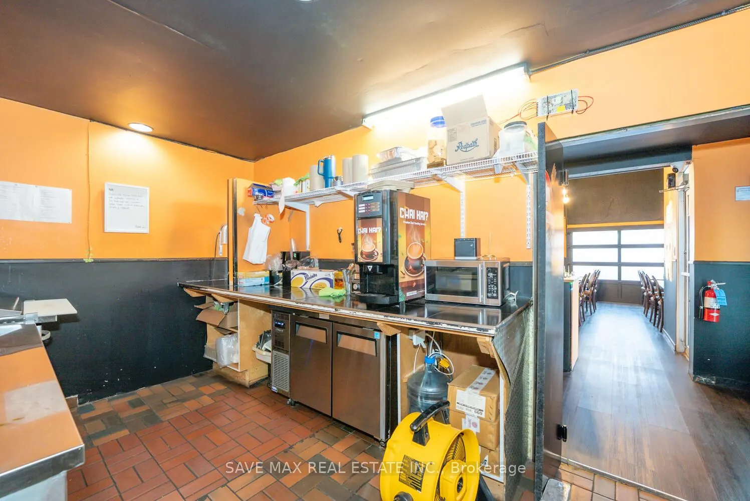 466 Merritt Street, #4