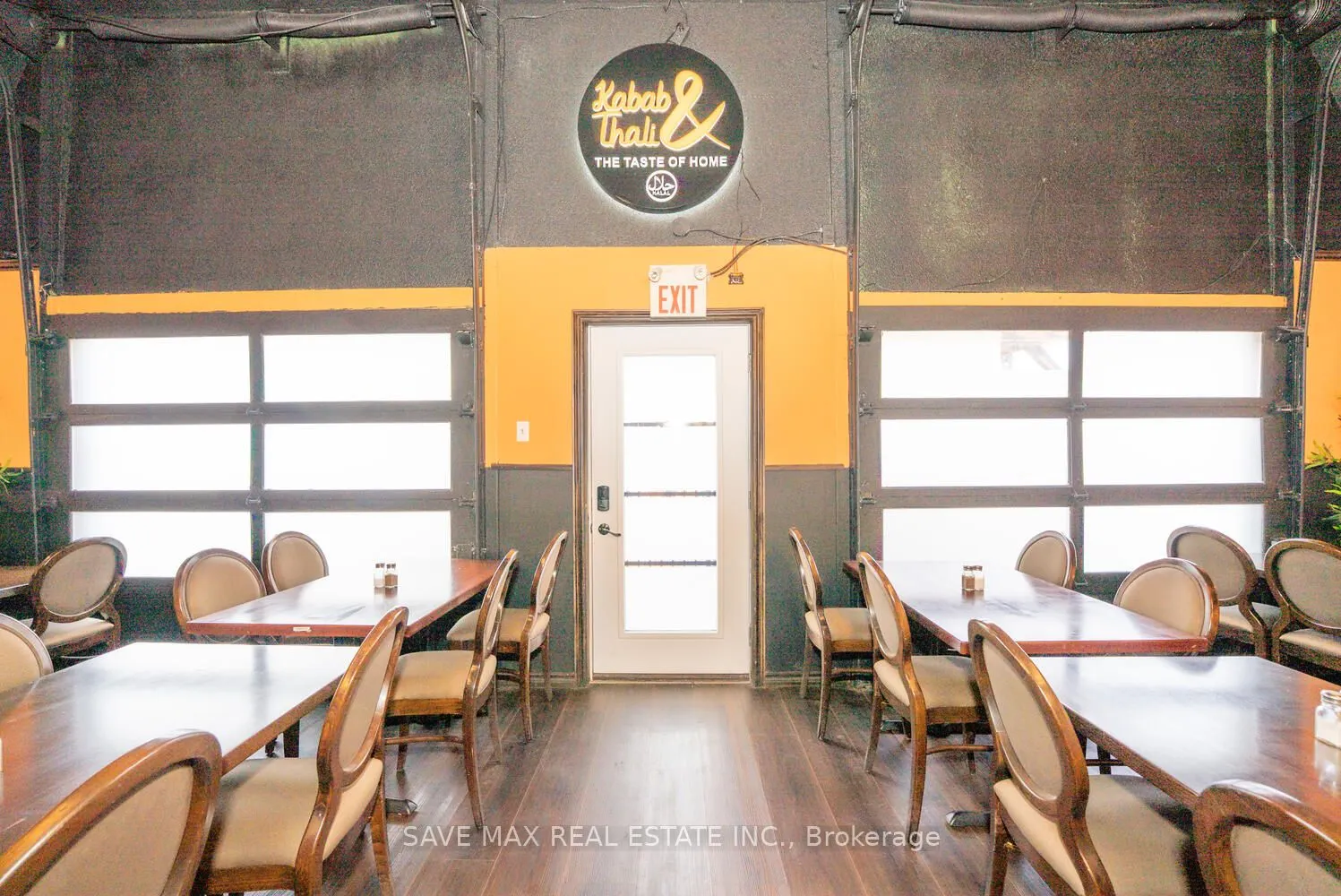 466 Merritt Street, #4