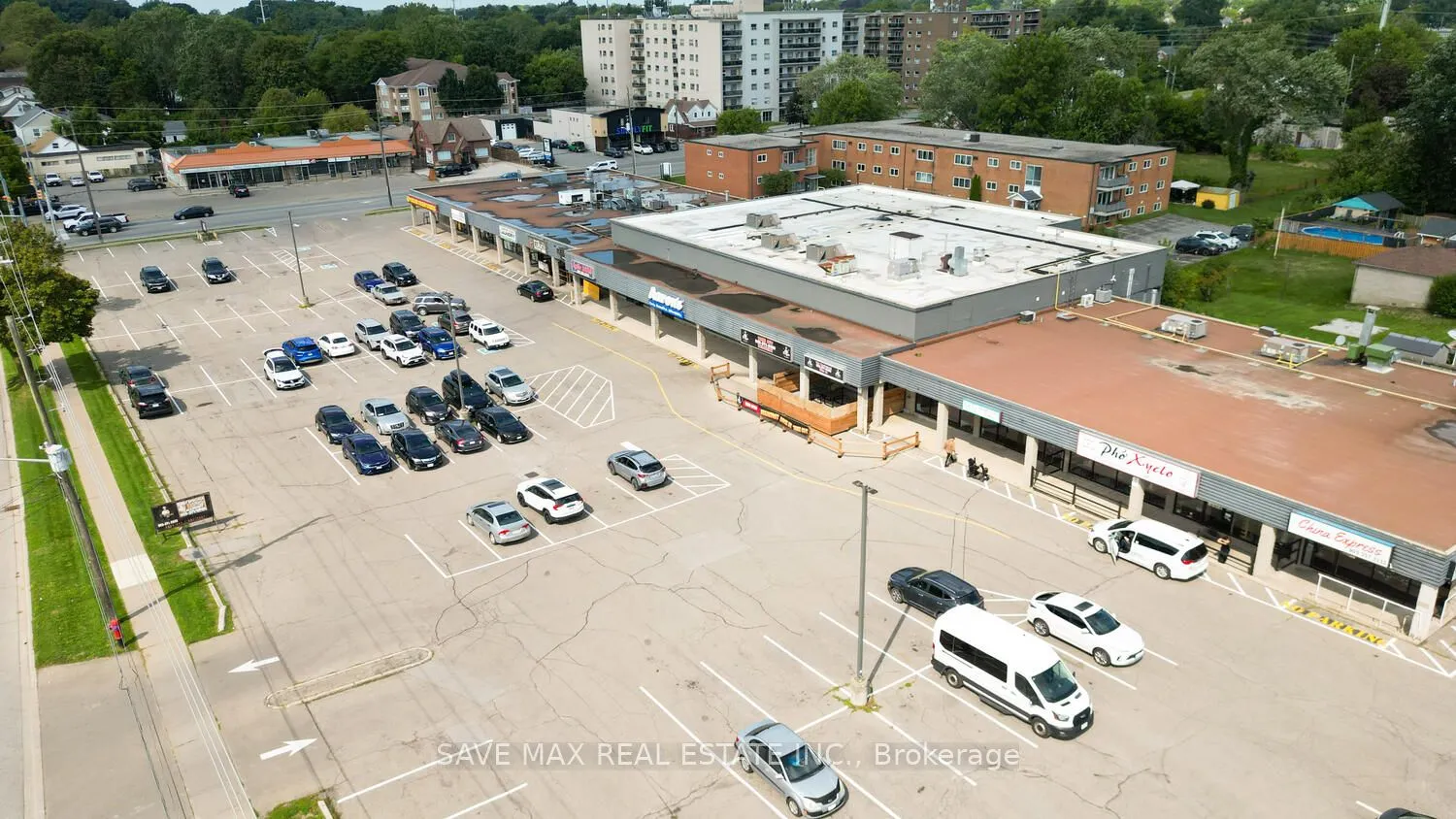 466 Merritt Street, #4