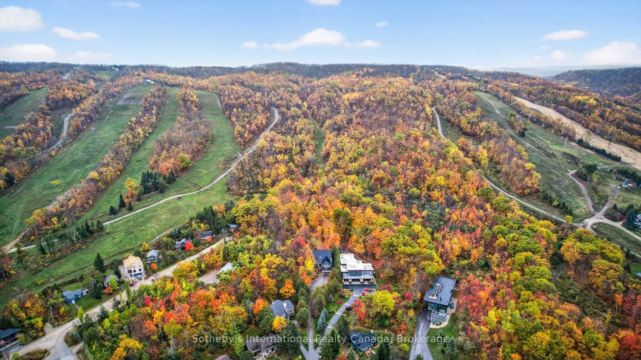 112 Arrowhead Crescent