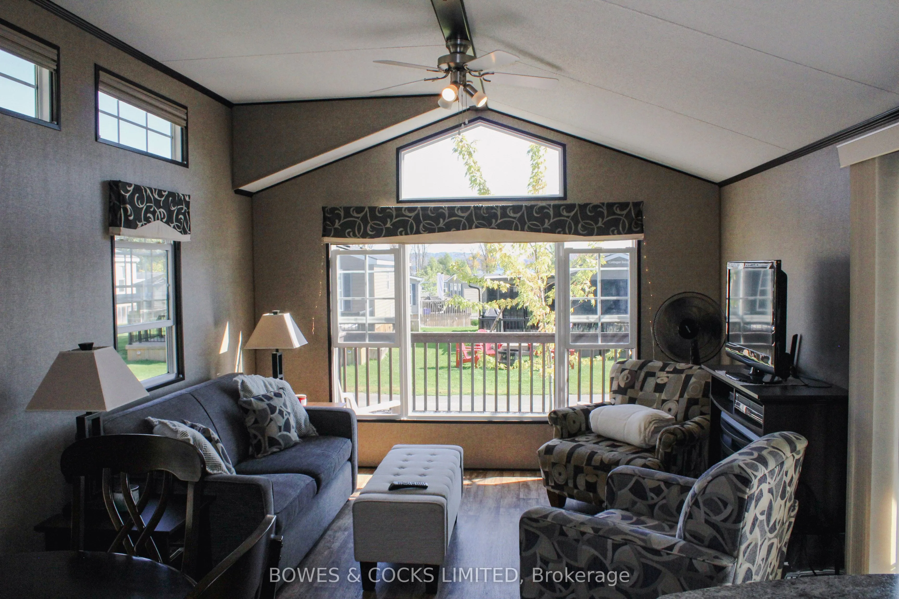 1235 Villiers Line, #LAW 14