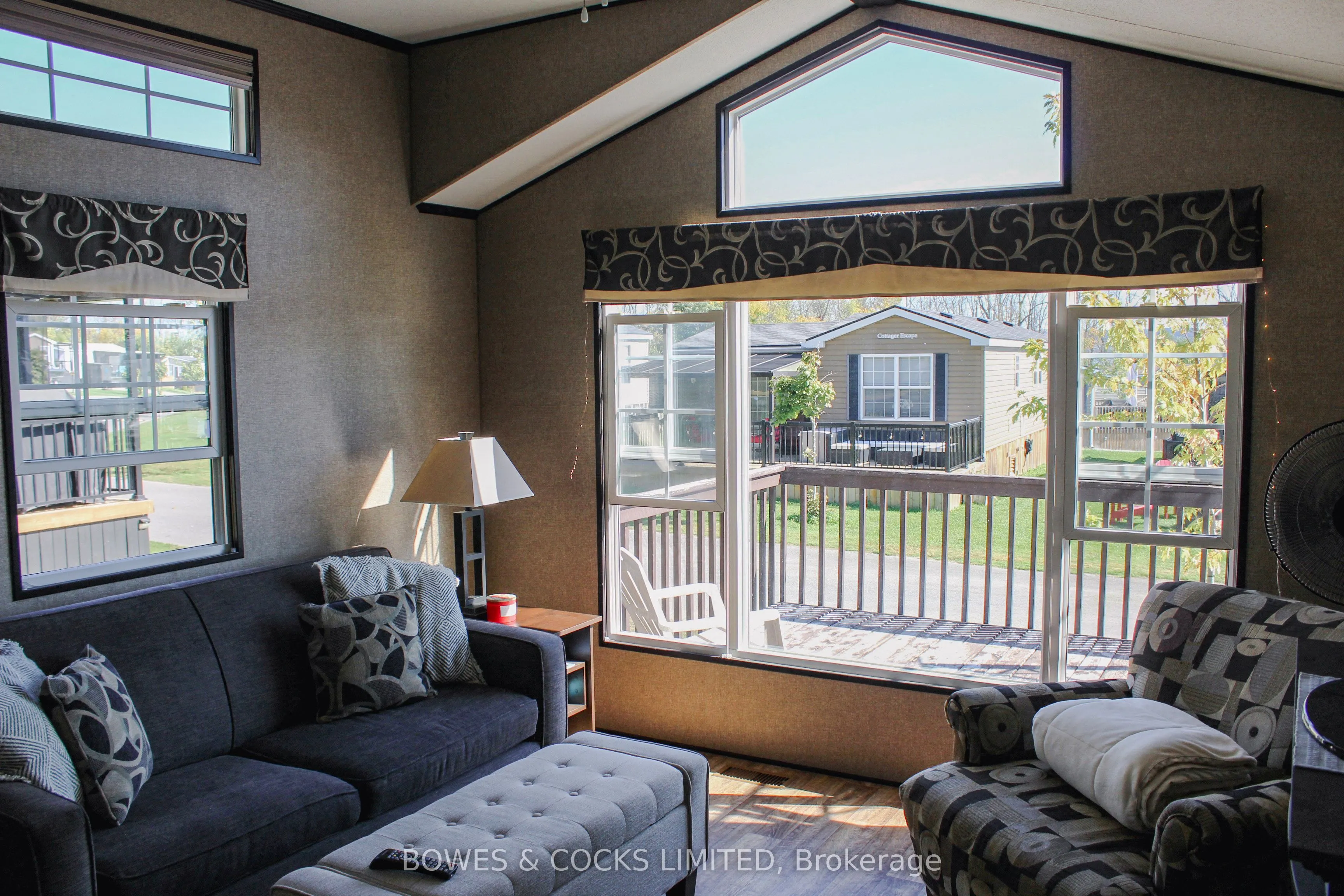 1235 Villiers Line, #LAW 14