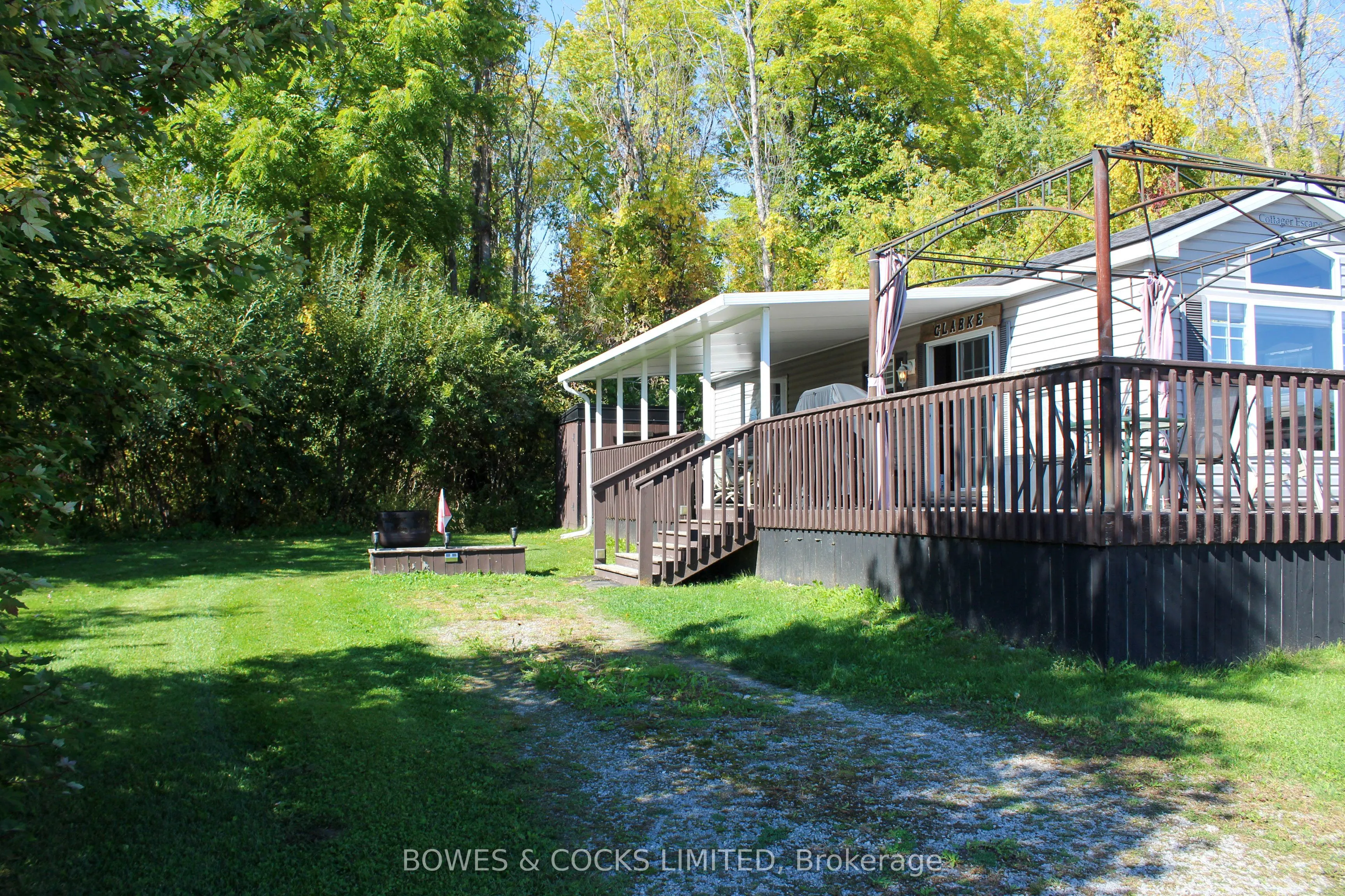 1235 Villiers Line, #LAW 14