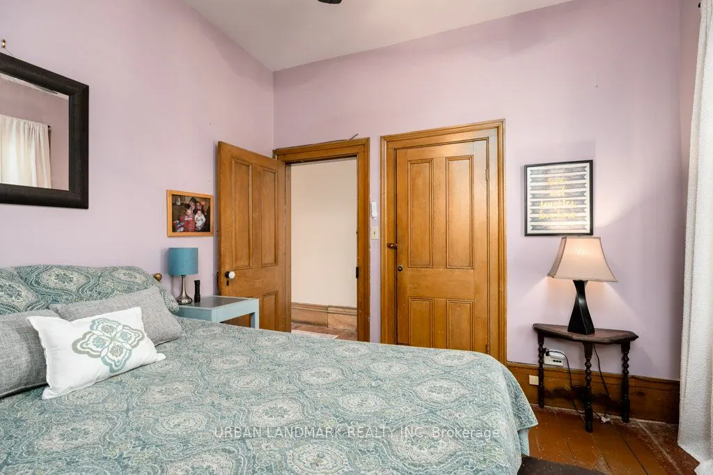 49 Prince Albert Street E