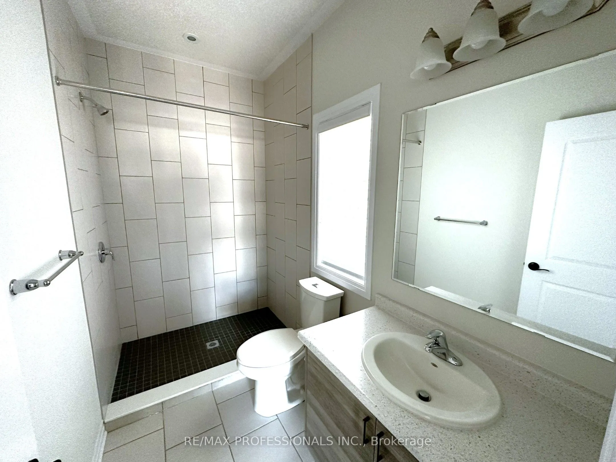 25 Isherwood Avenue, #C35