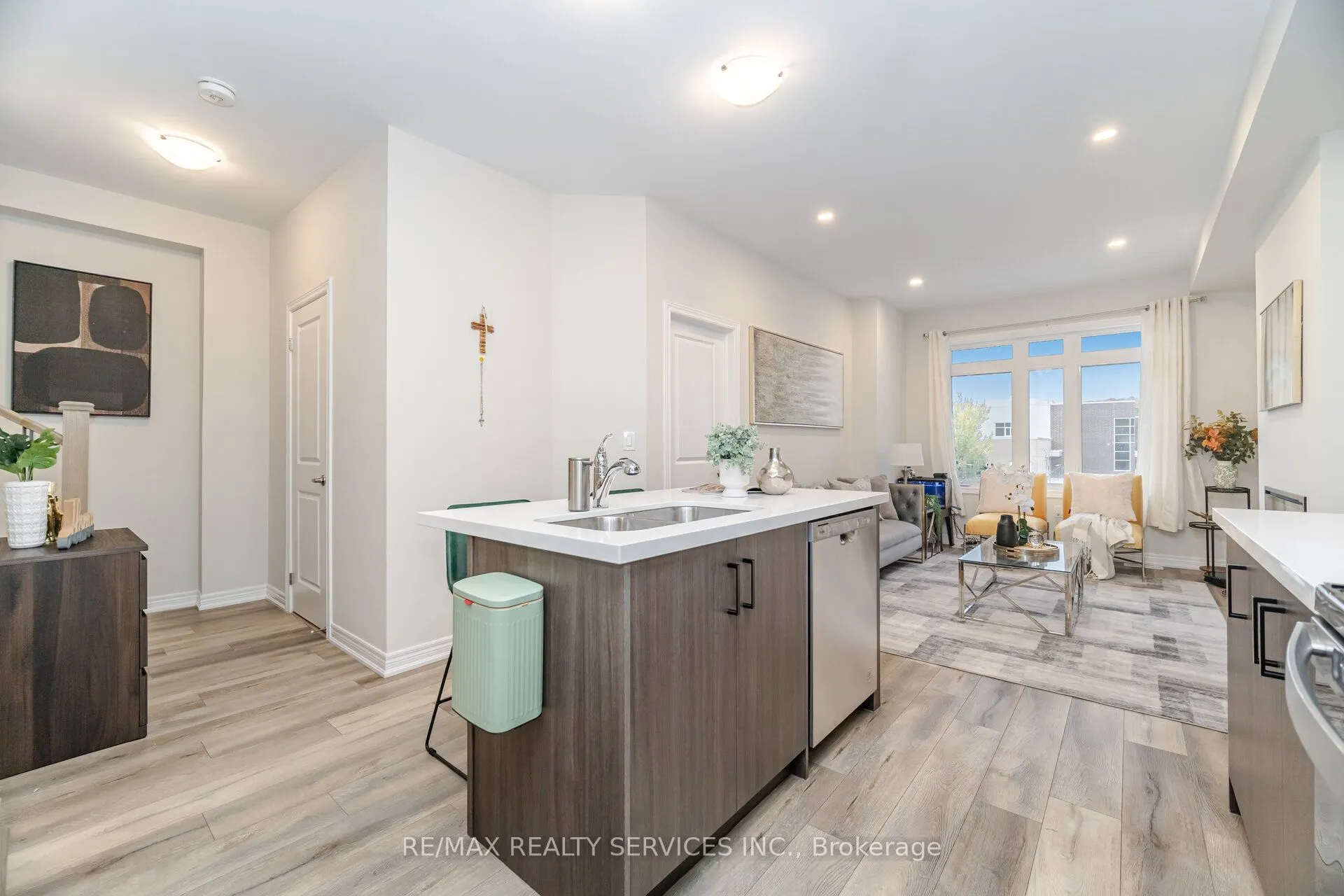 40 Zinfandel Drive, #3