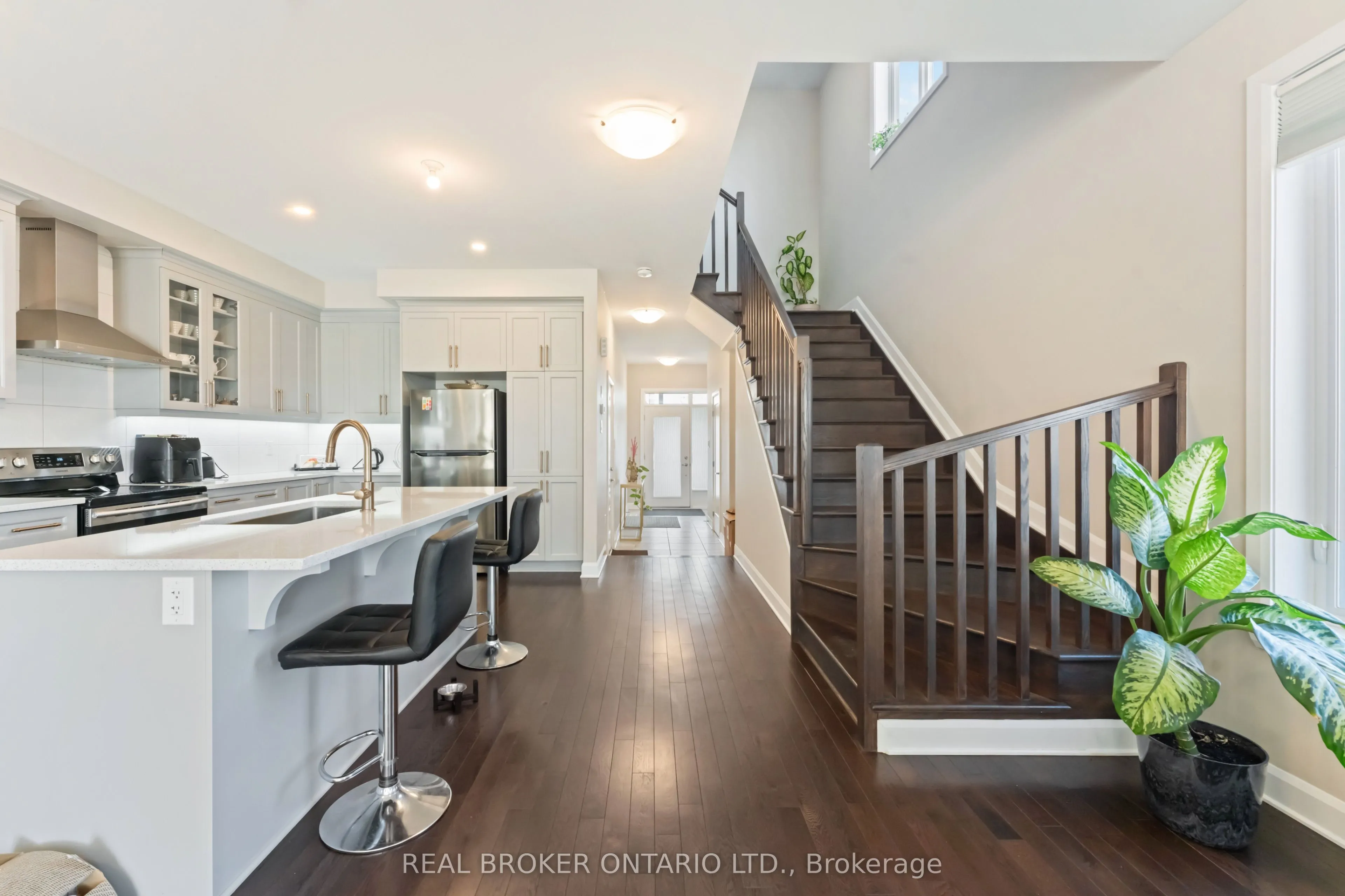 675 Taliesin Crescent