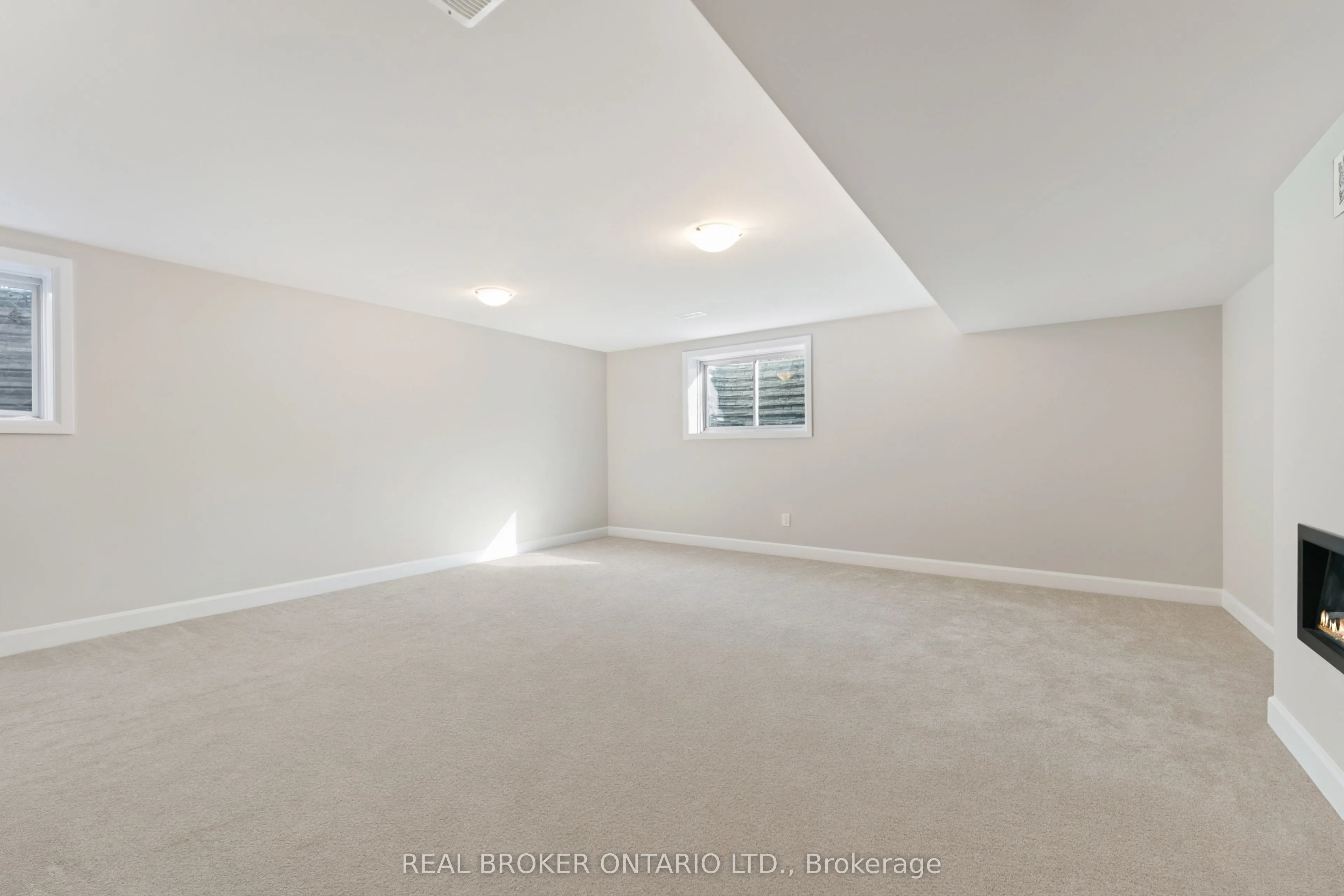 675 Taliesin Crescent