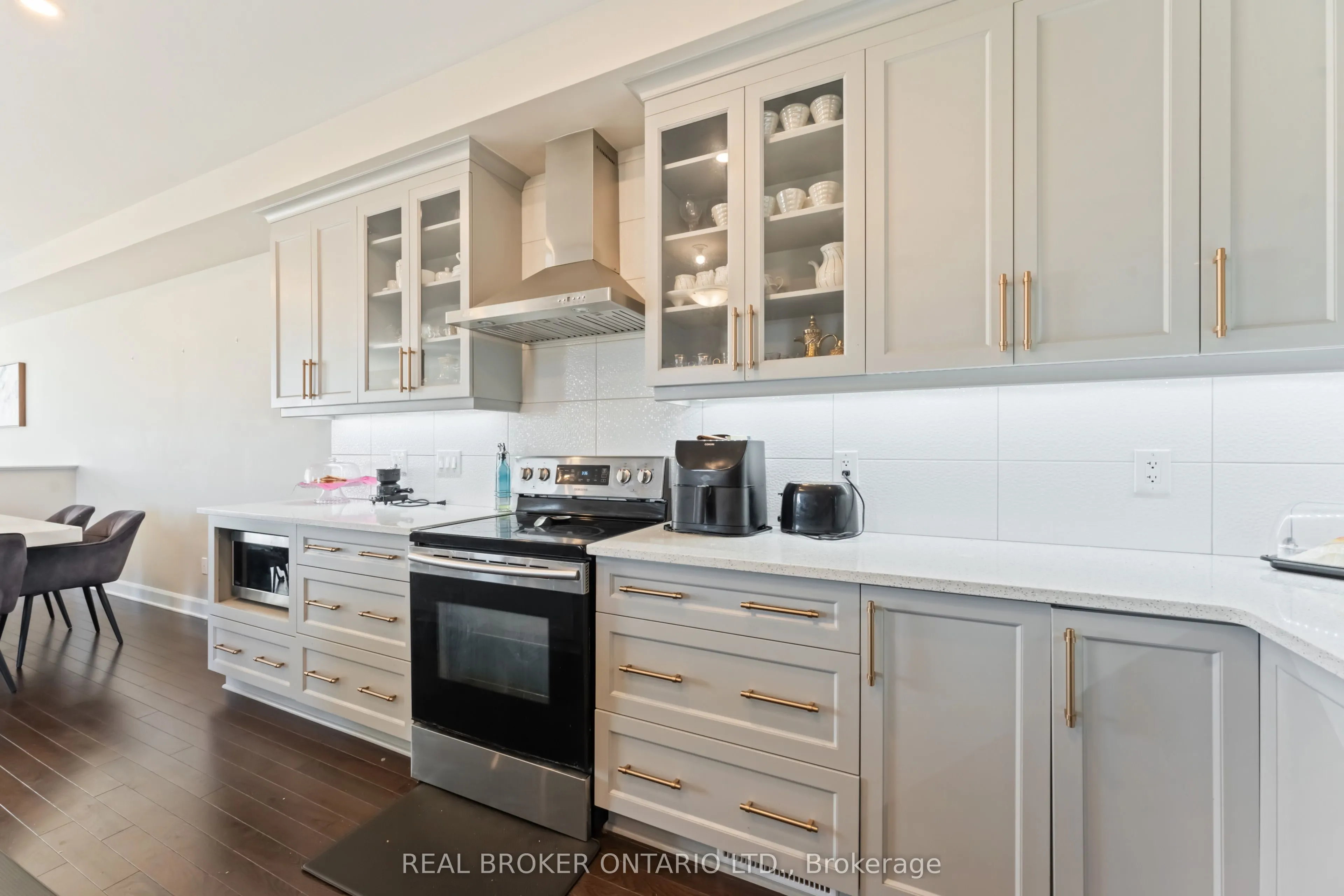 675 Taliesin Crescent