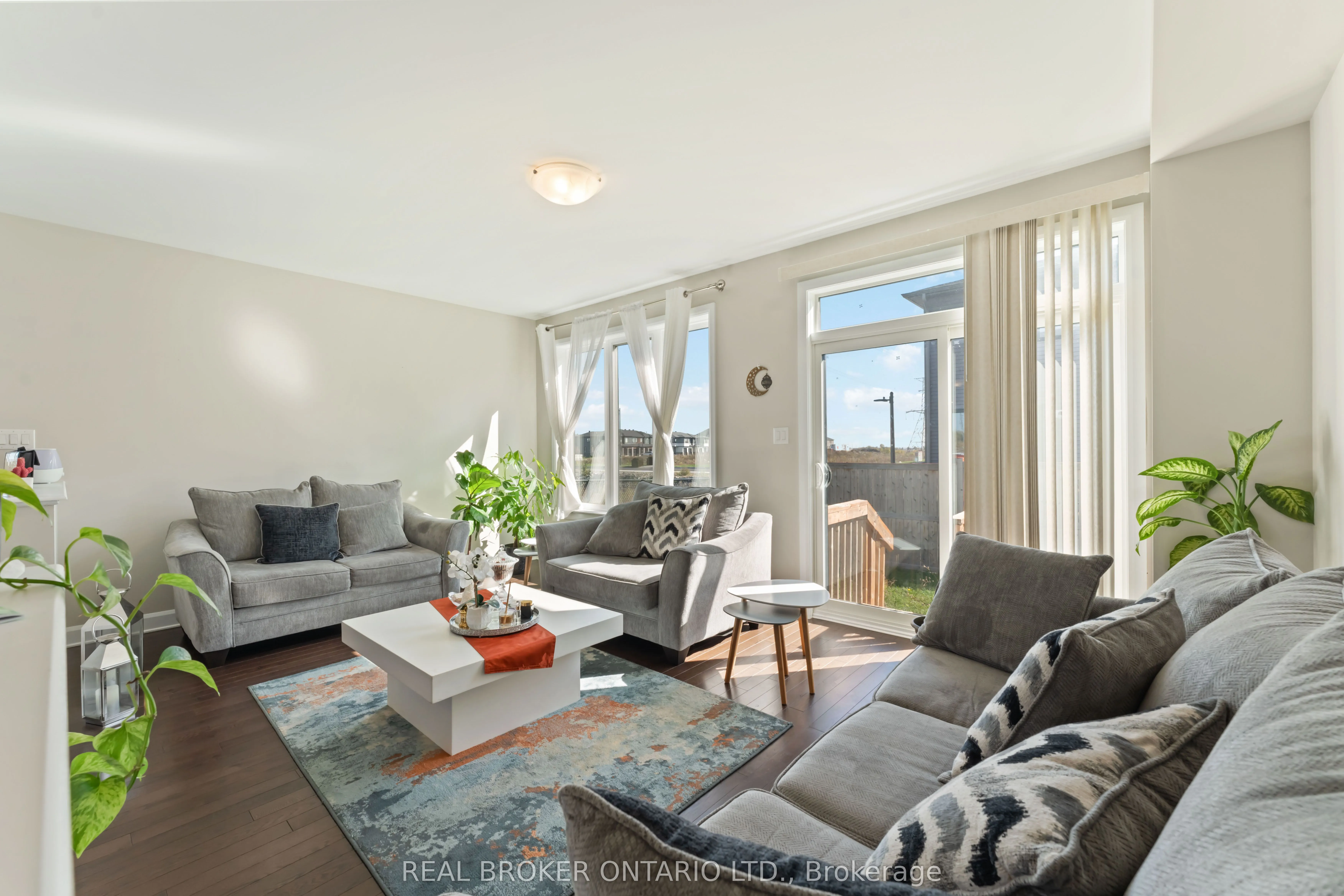 675 Taliesin Crescent