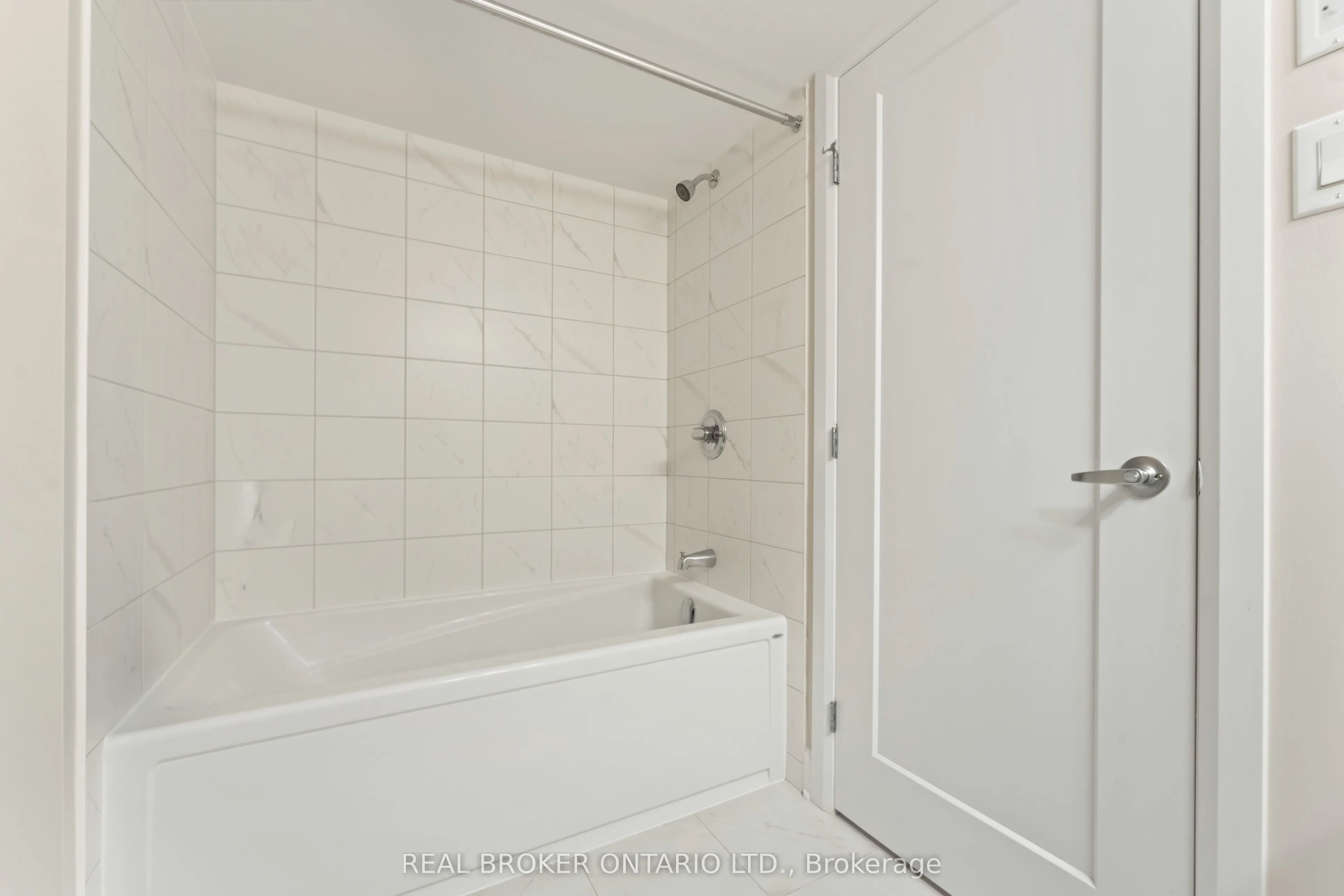 675 Taliesin Crescent