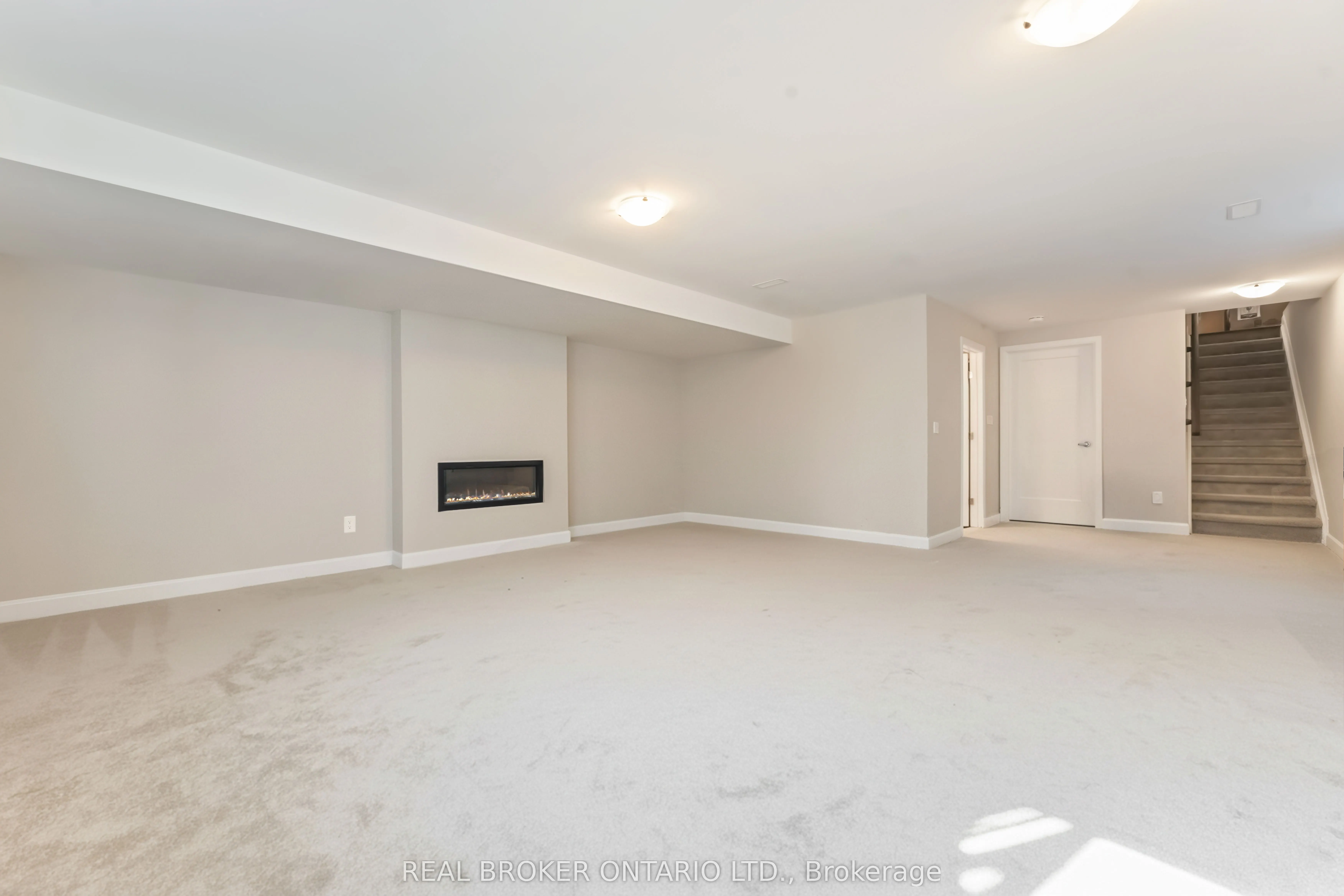 675 Taliesin Crescent