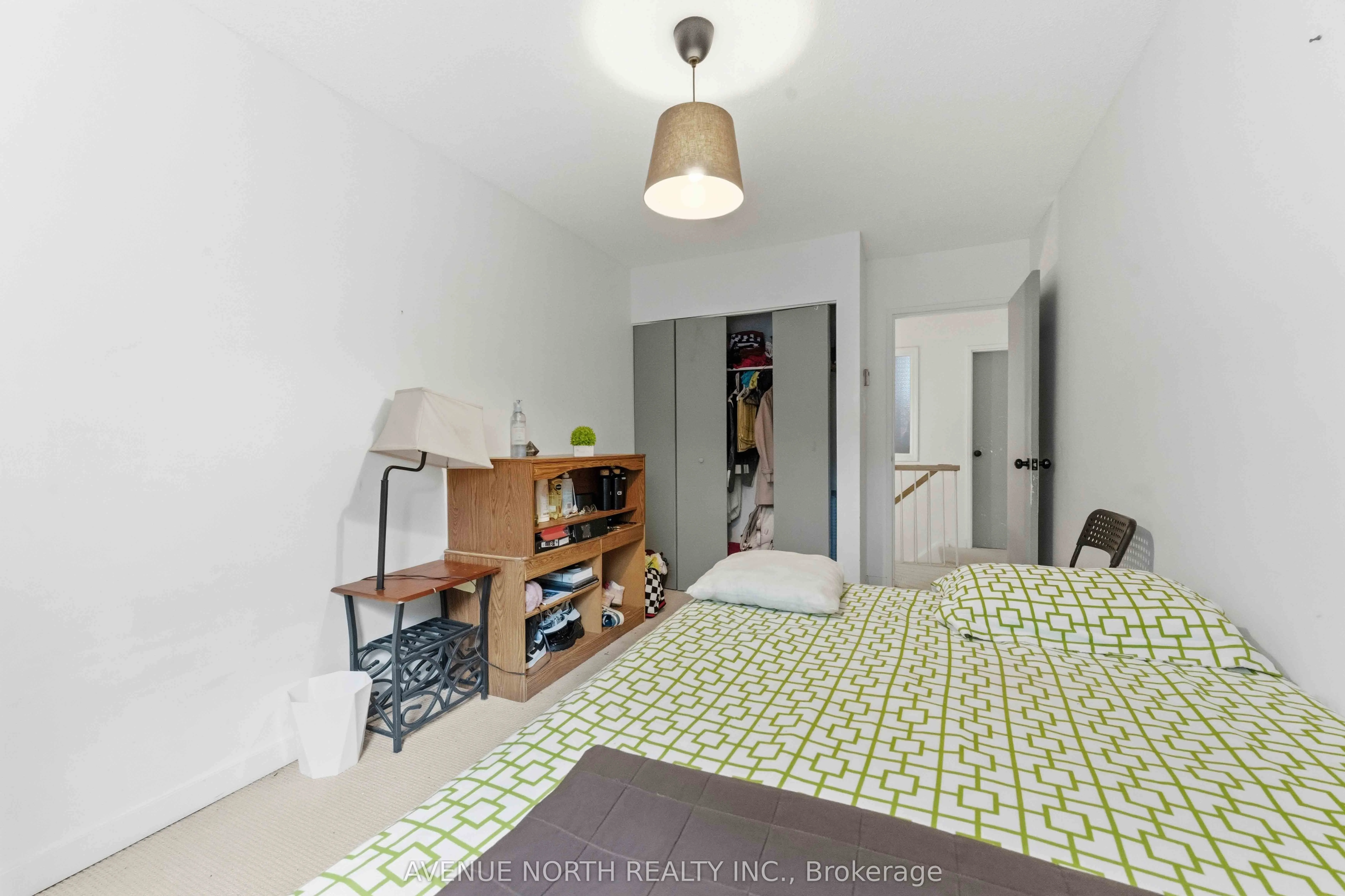 2080 Ogilvie Road, #11K