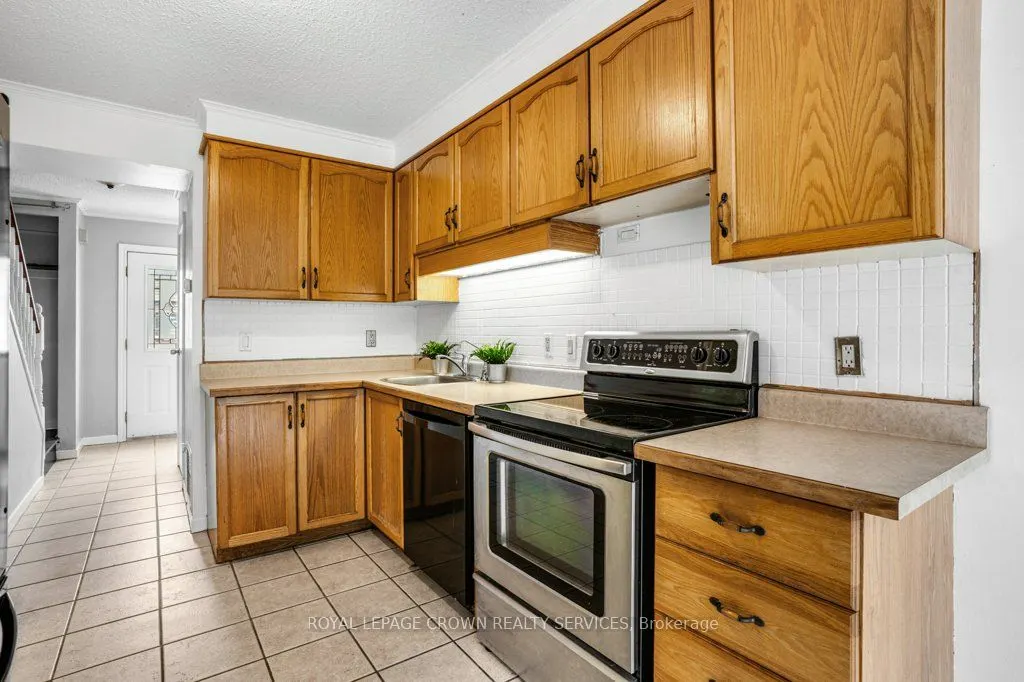 295 Water Street, #171