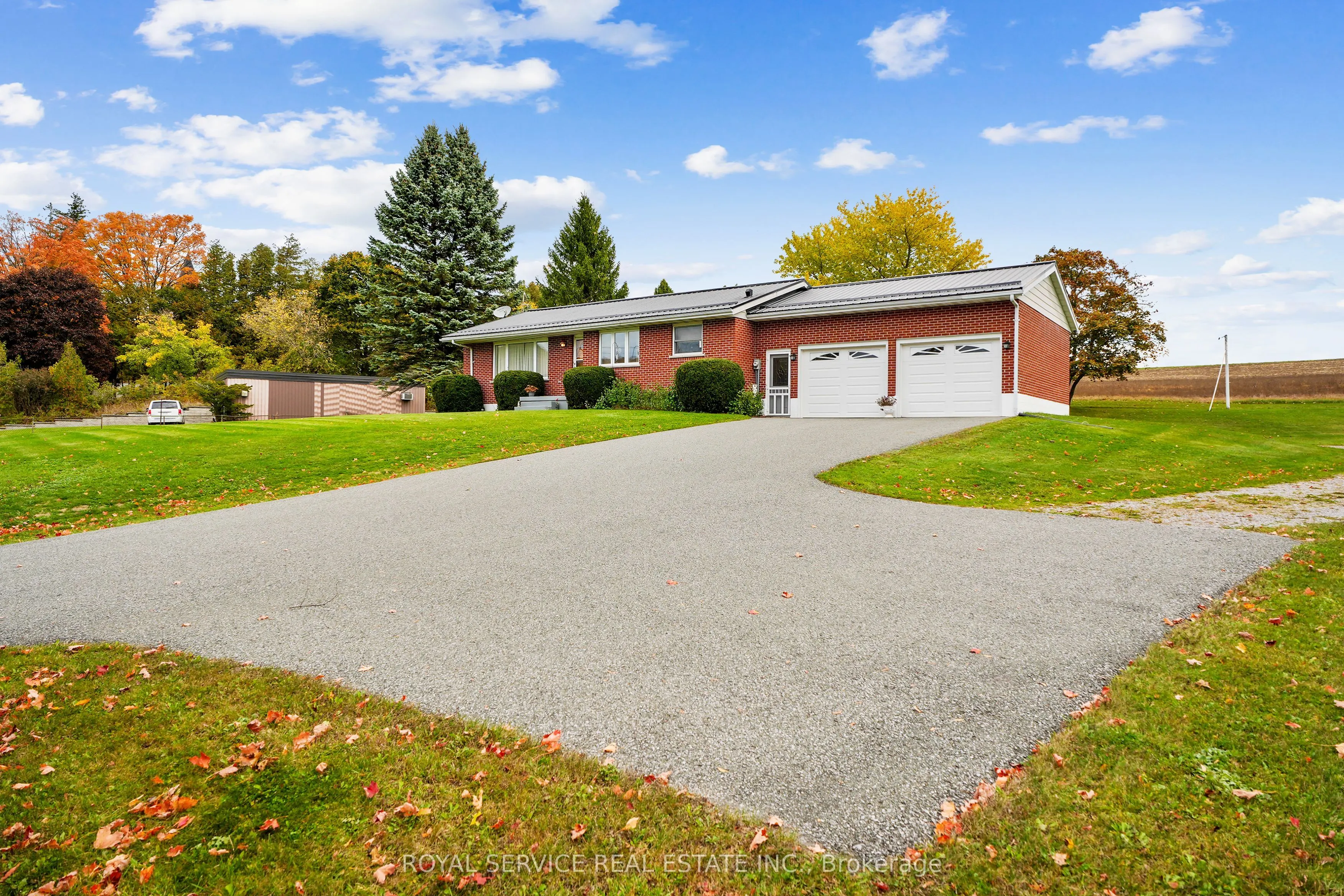 3879 Burnham Street N