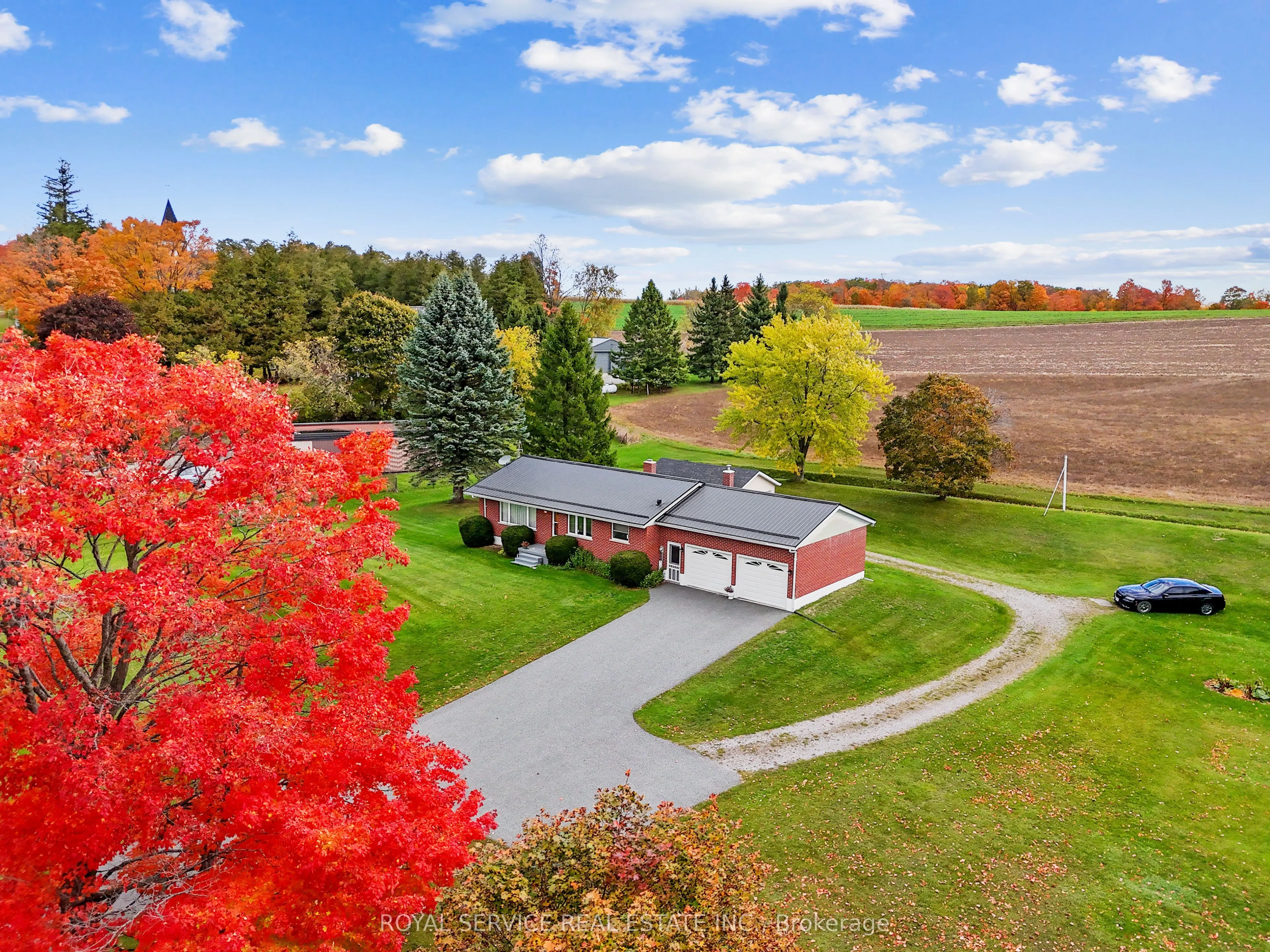 3879 Burnham Street N