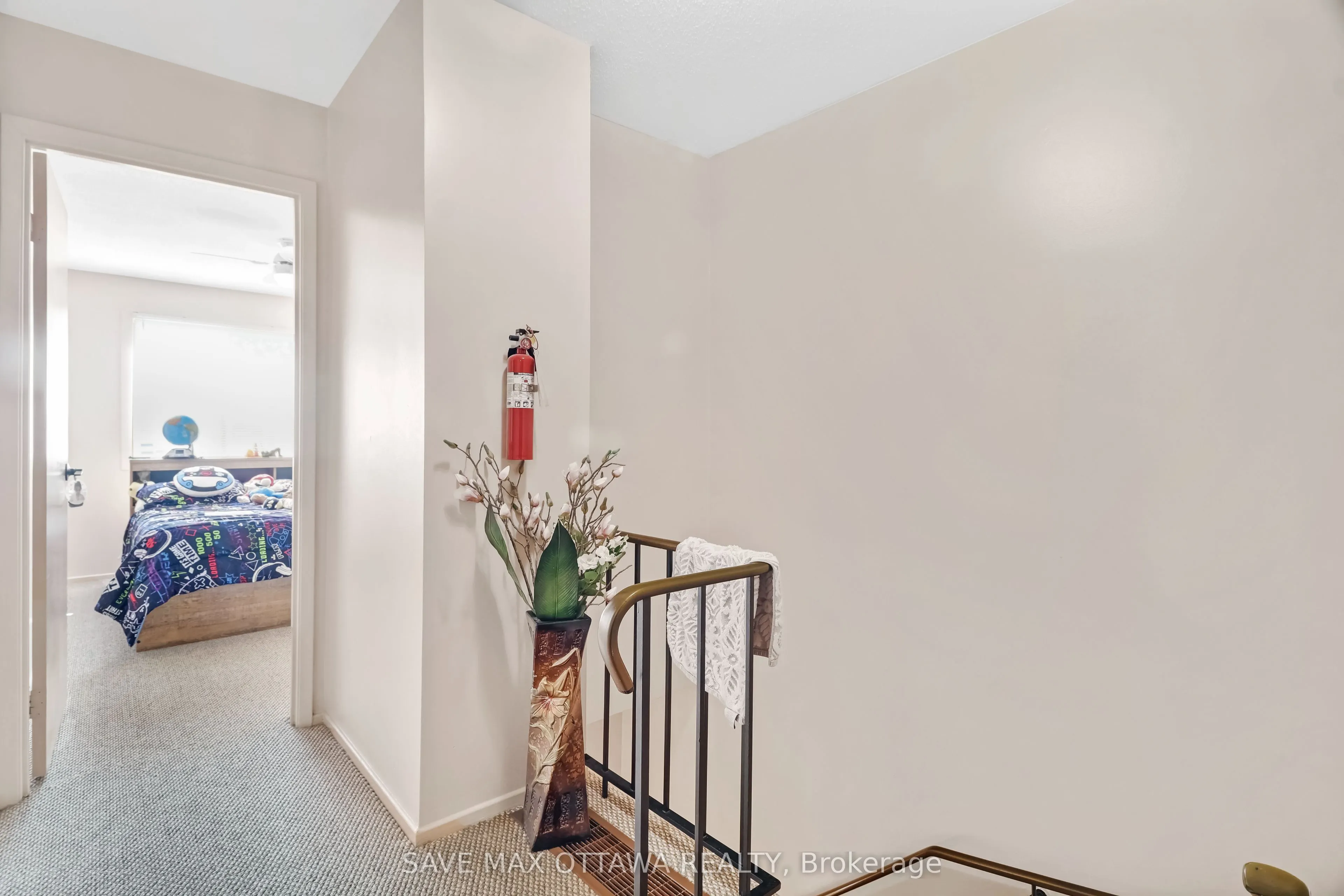 3036 Fairlea Crescent, #-