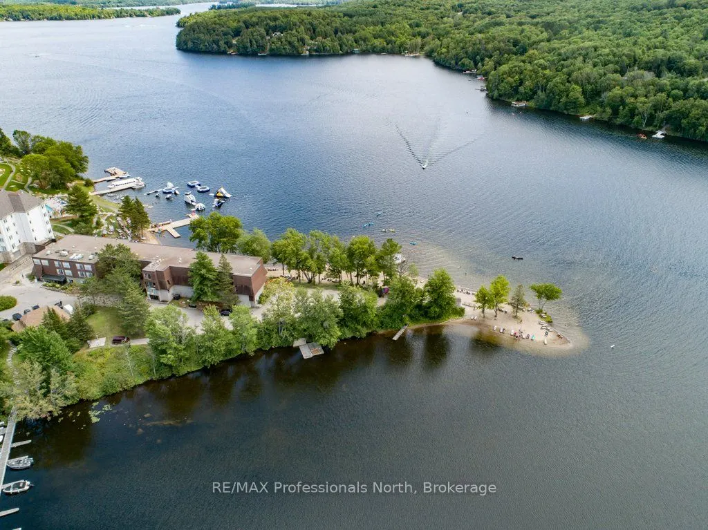 1235 Deerhurst Drive, #54-207