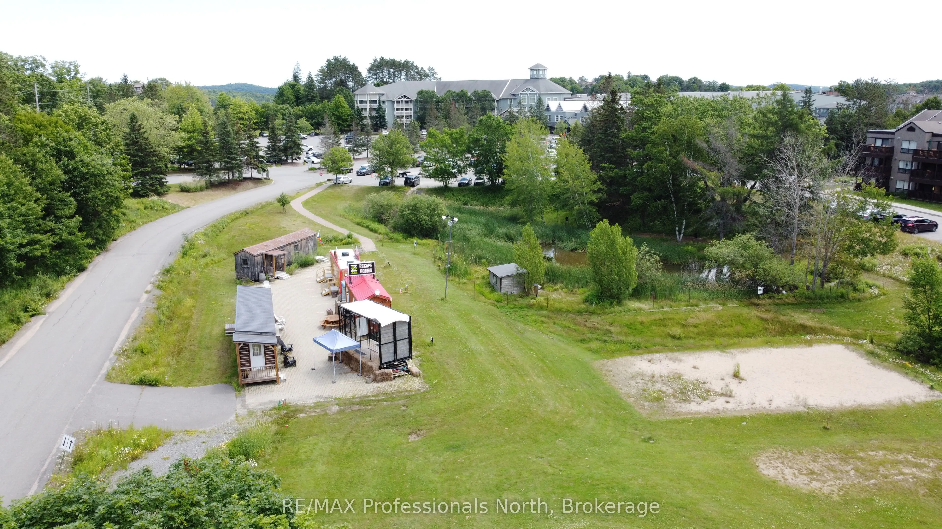 1235 Deerhurst Drive, #54-207