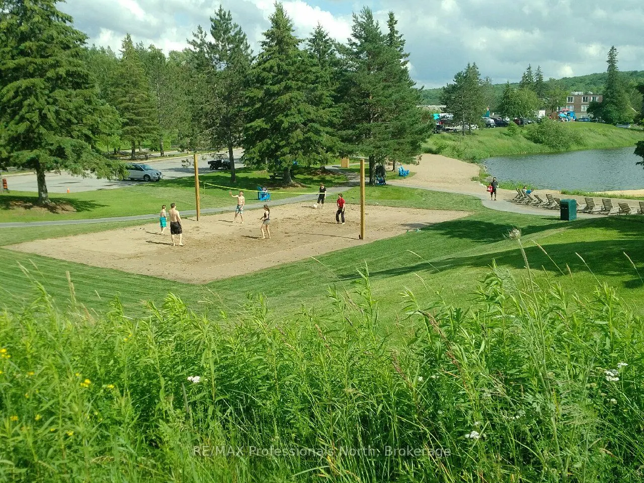 1235 Deerhurst Drive, #54-207