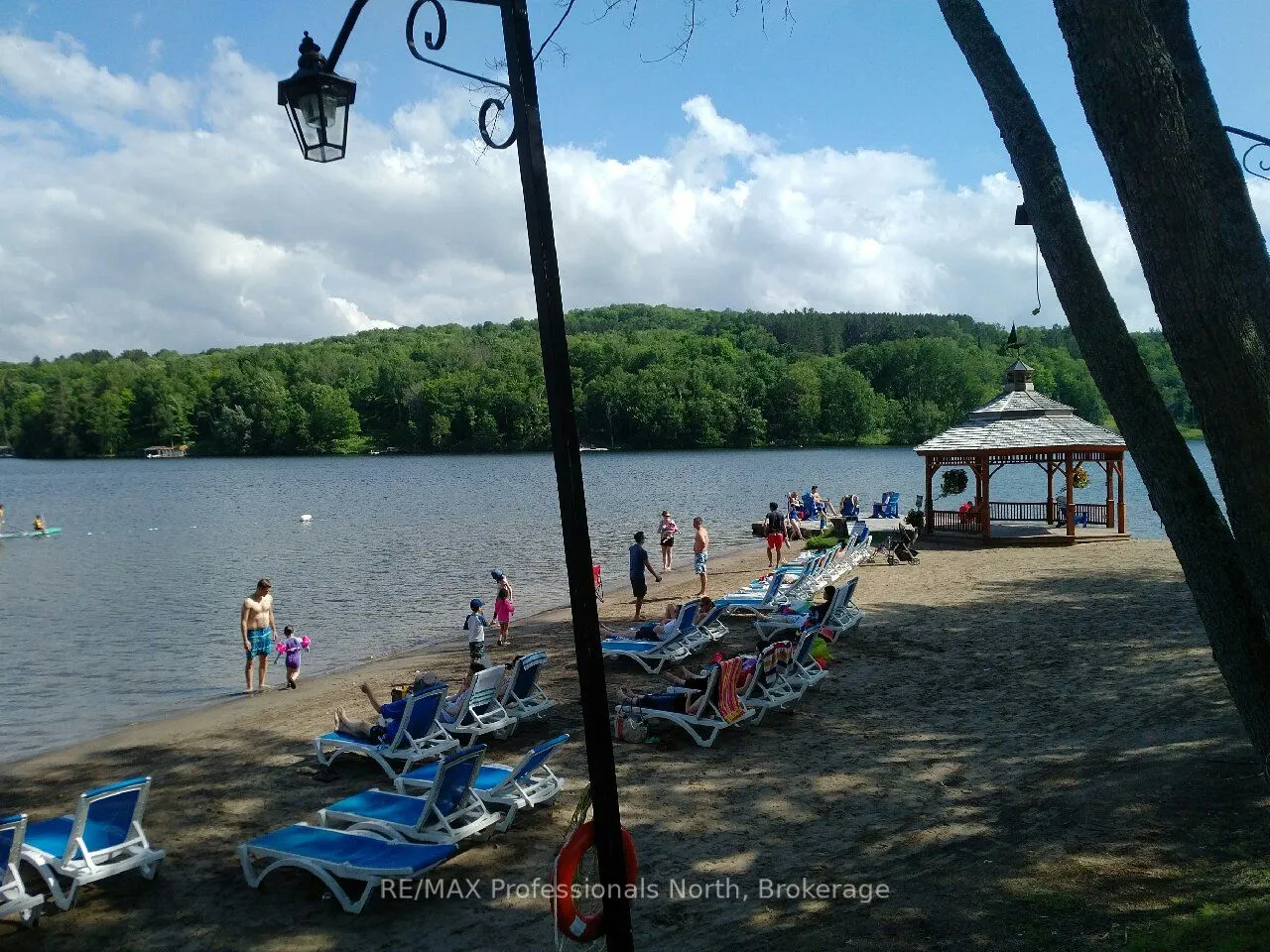 1235 Deerhurst Drive, #54-207