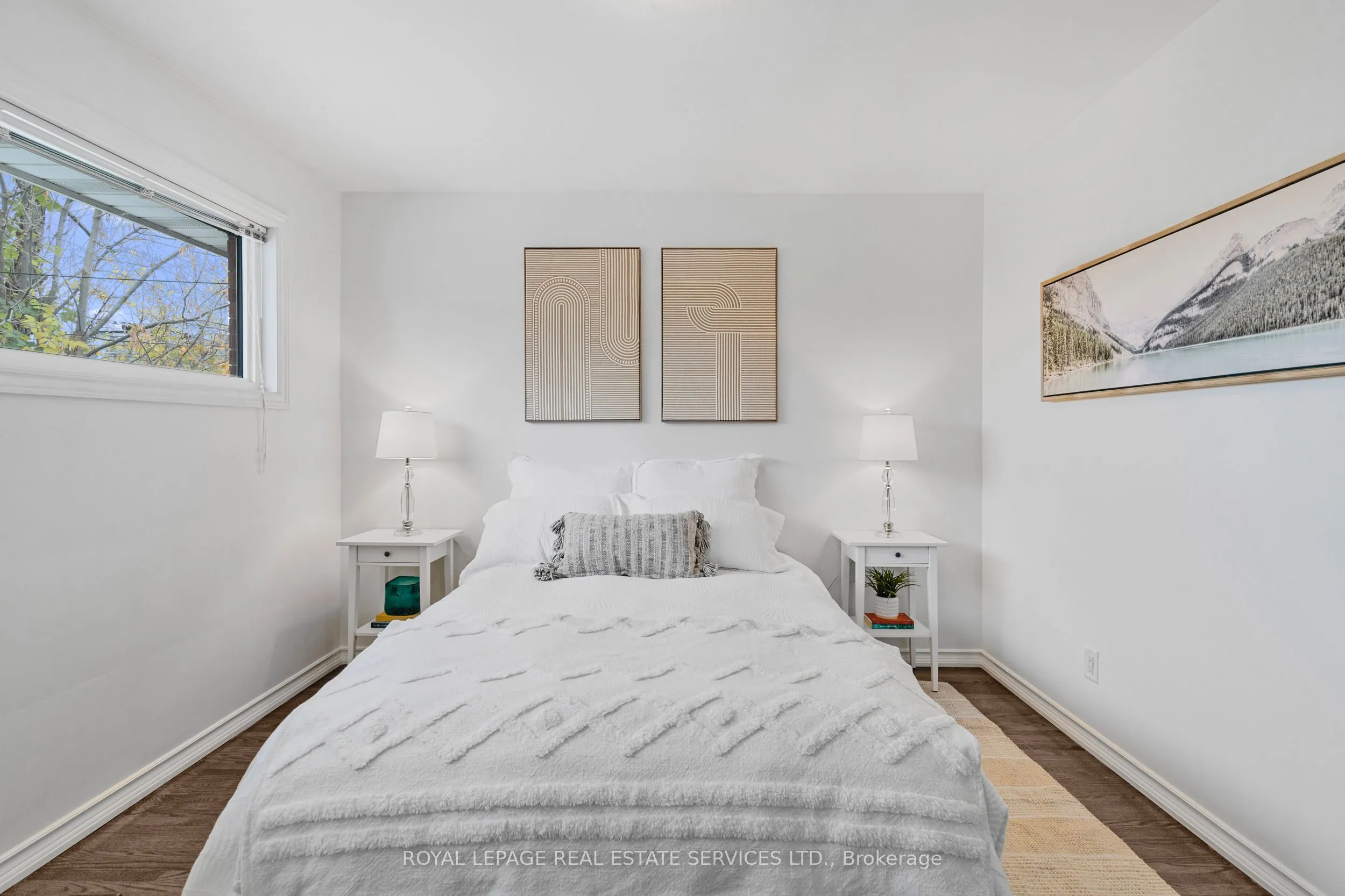 559 East 27th Street