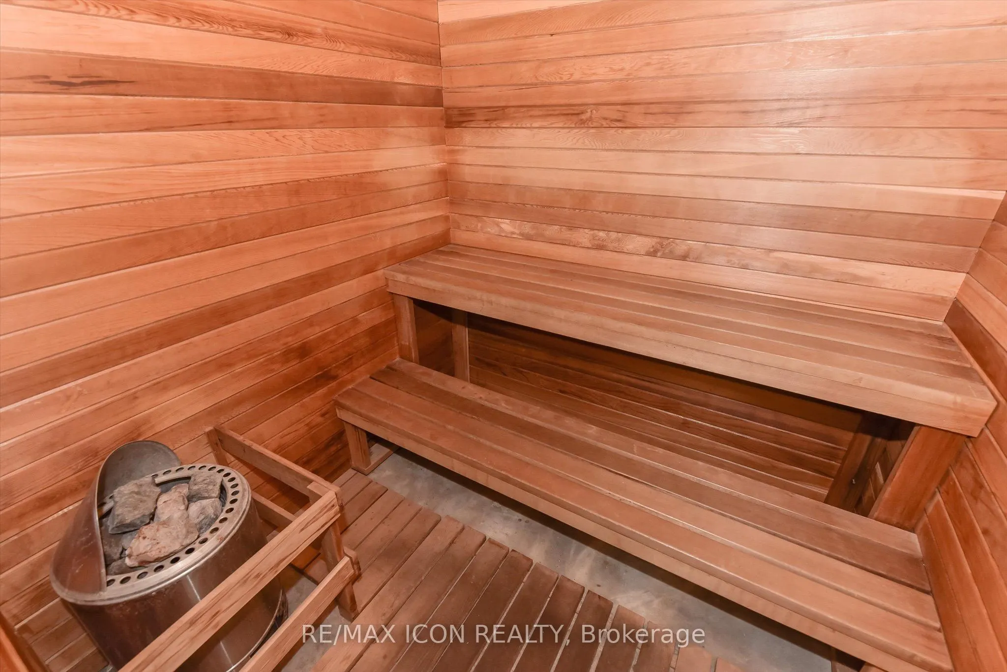 20 Ellen Street E, #610