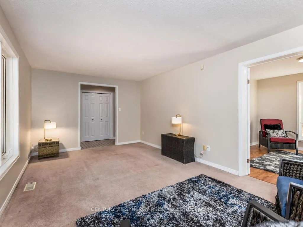 1423 Diamondview Road