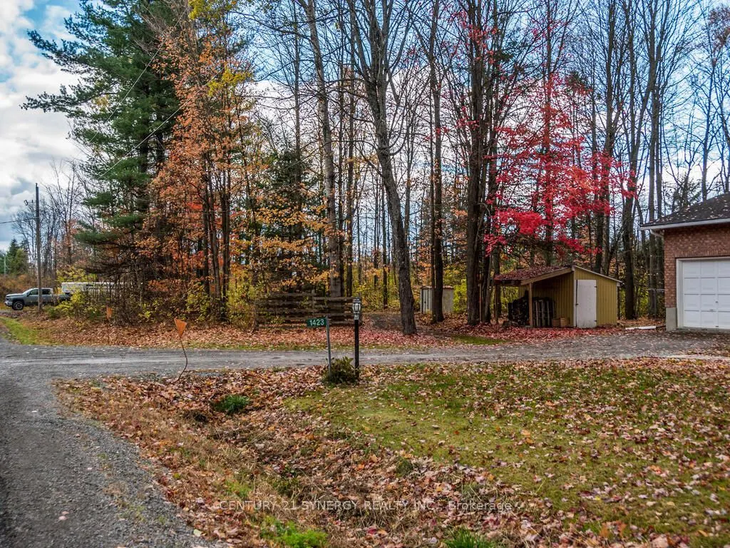 1423 Diamondview Road