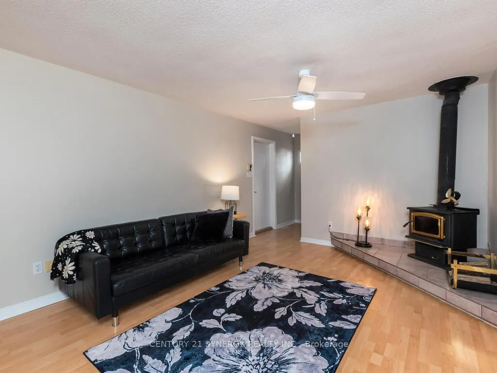 1423 Diamondview Road