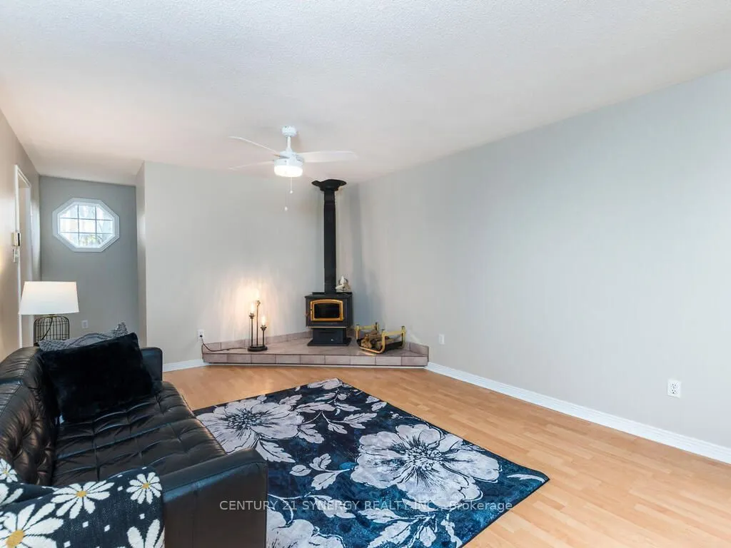 1423 Diamondview Road