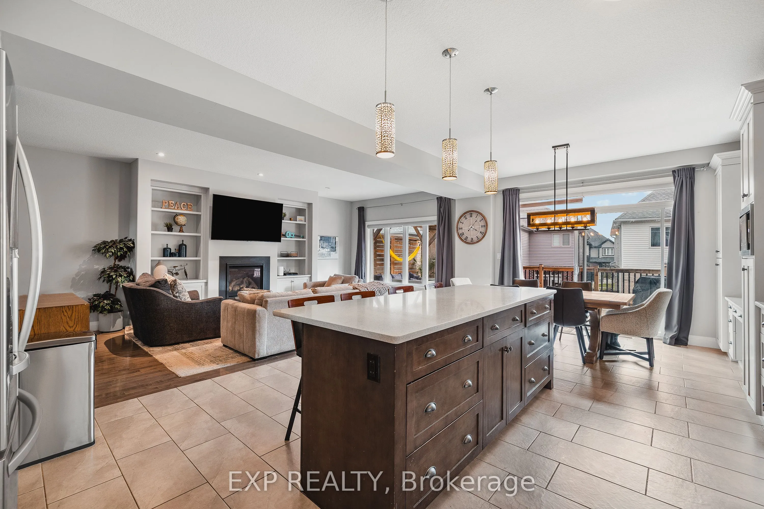 346 Moorlands Crescent