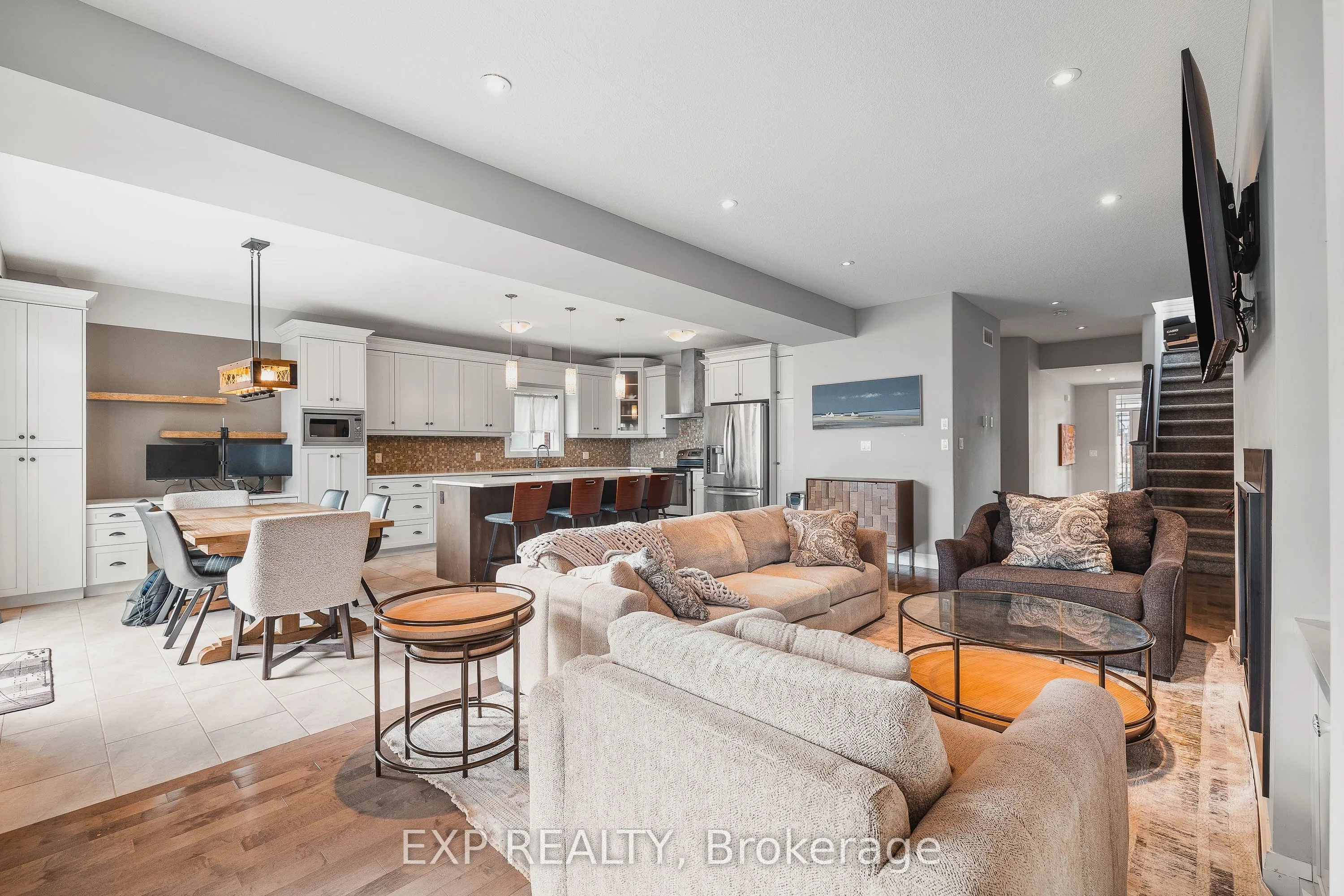 346 Moorlands Crescent