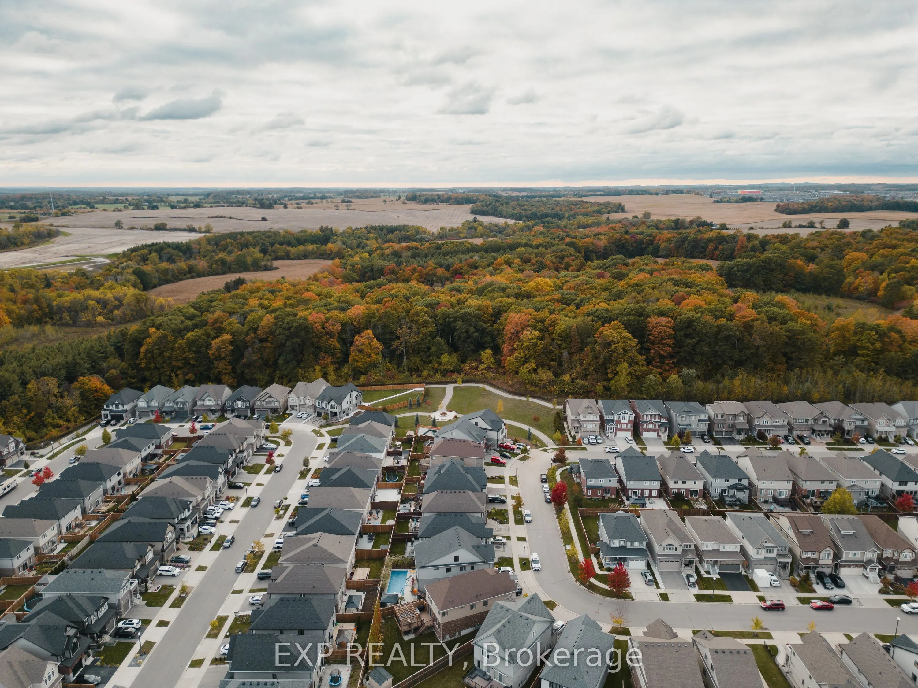 346 Moorlands Crescent