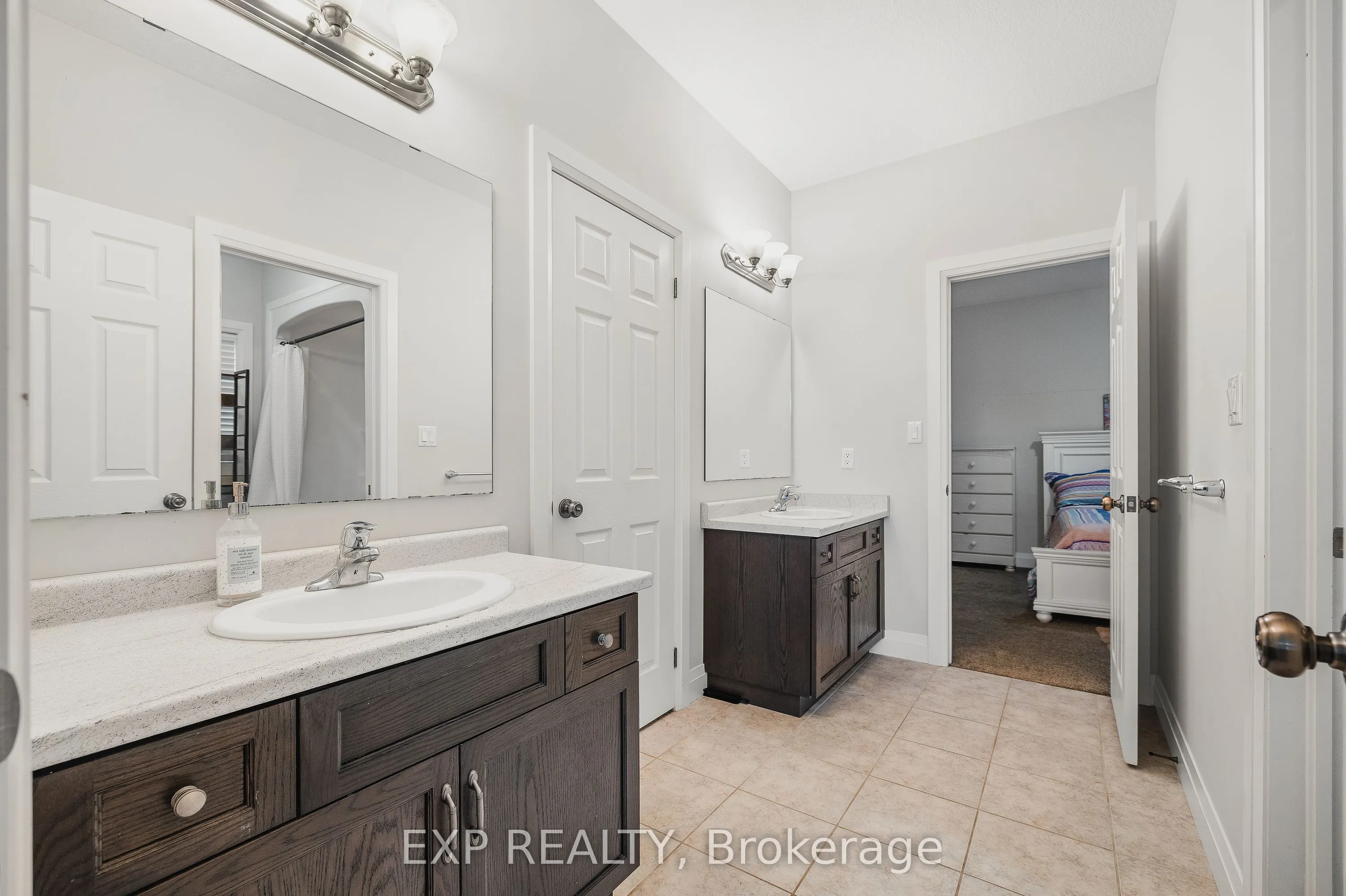 346 Moorlands Crescent