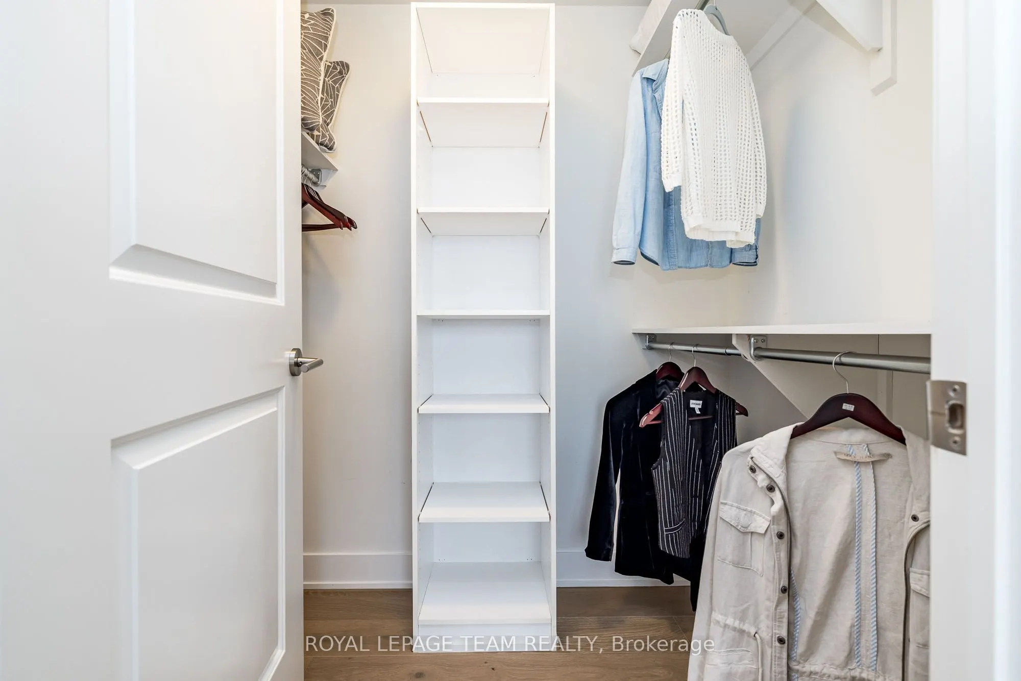 485 Richmond Road, #709