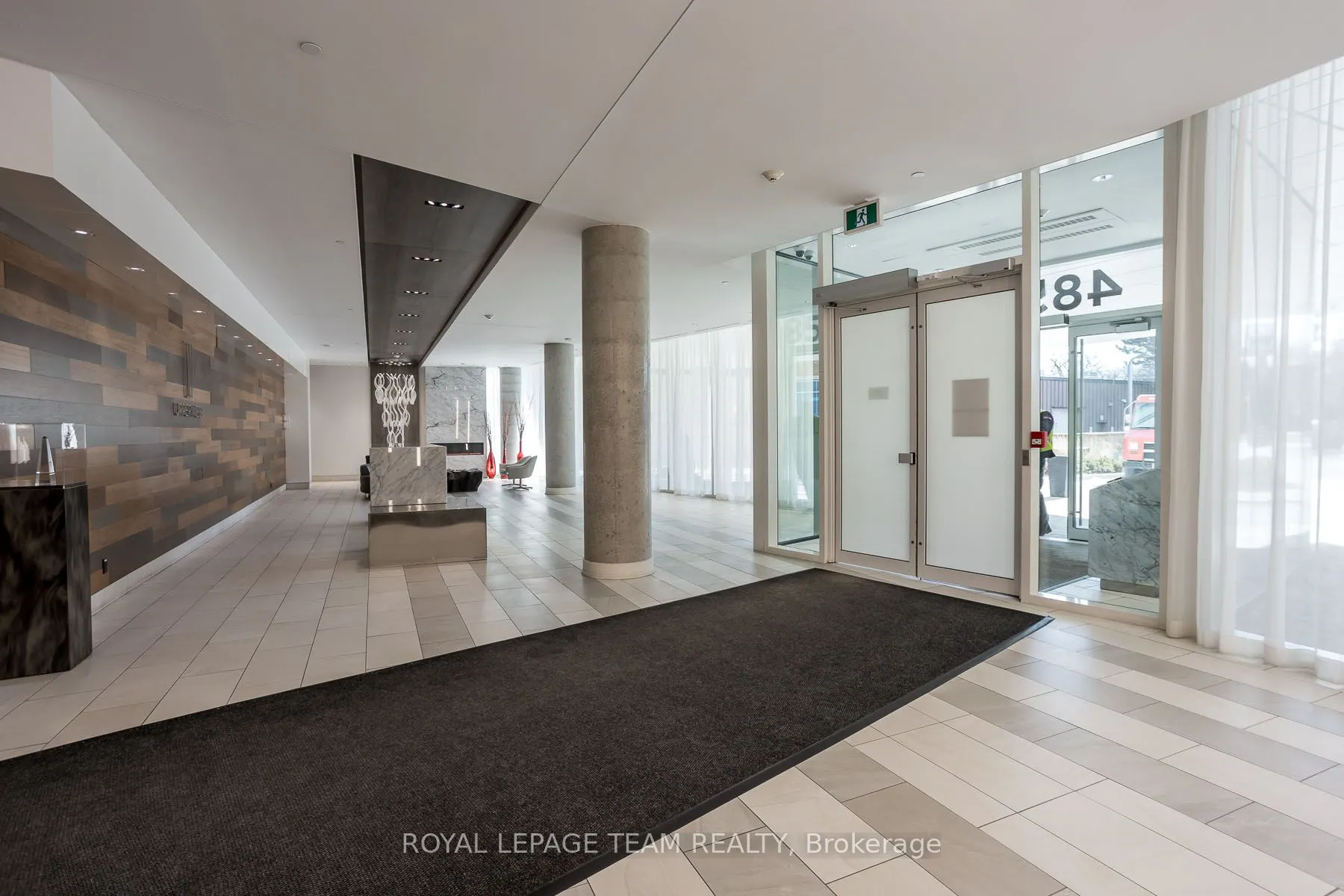 485 Richmond Road, #709