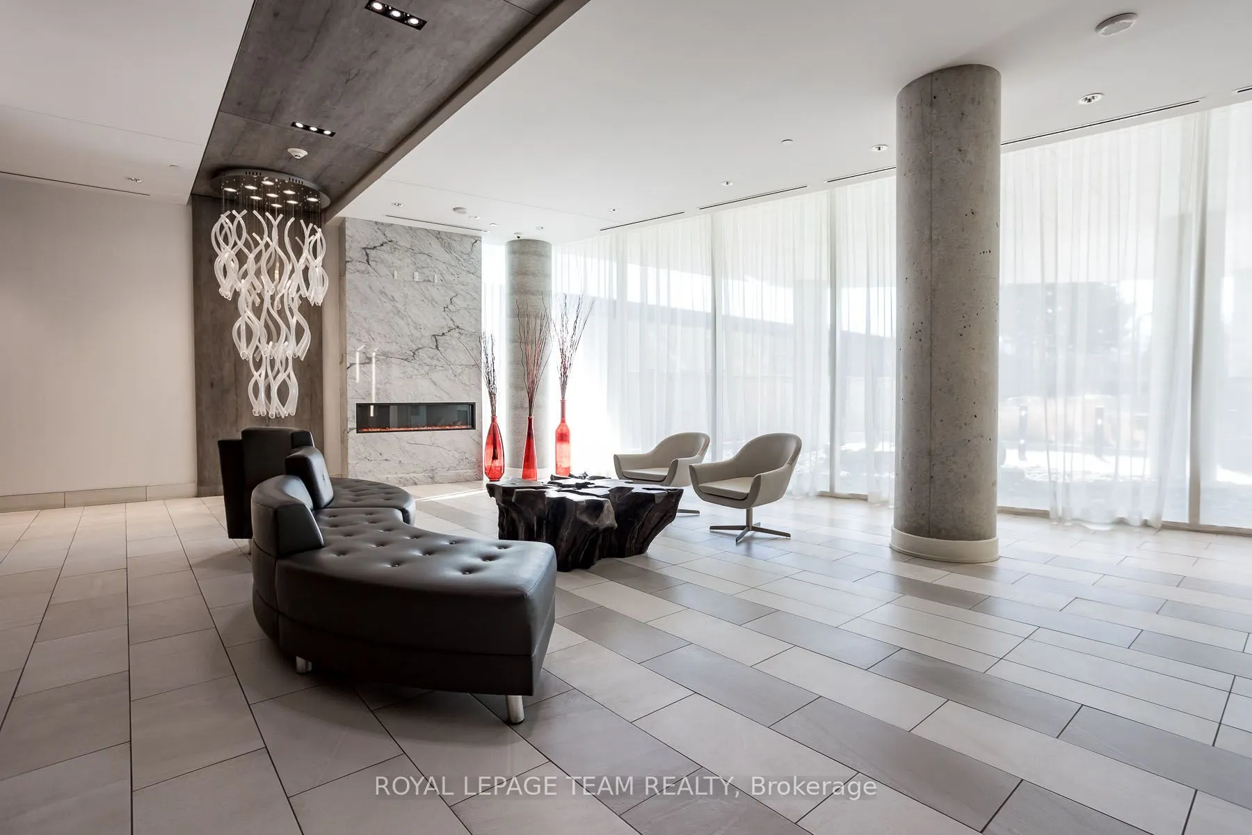 485 Richmond Road, #709