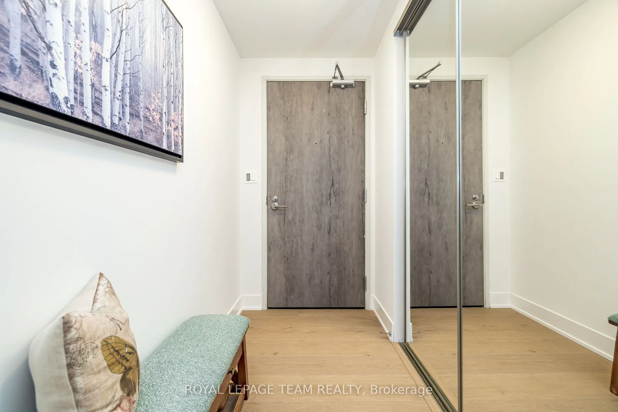 485 Richmond Road, #709